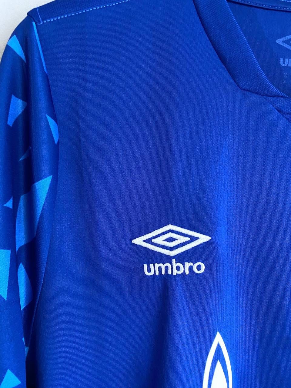 Umbro Umbro FC Schalke 04 2019/2020 Home Soccer Jersey, Size XL Size US XL / EU 56 / 4 - 5 Thumbnail