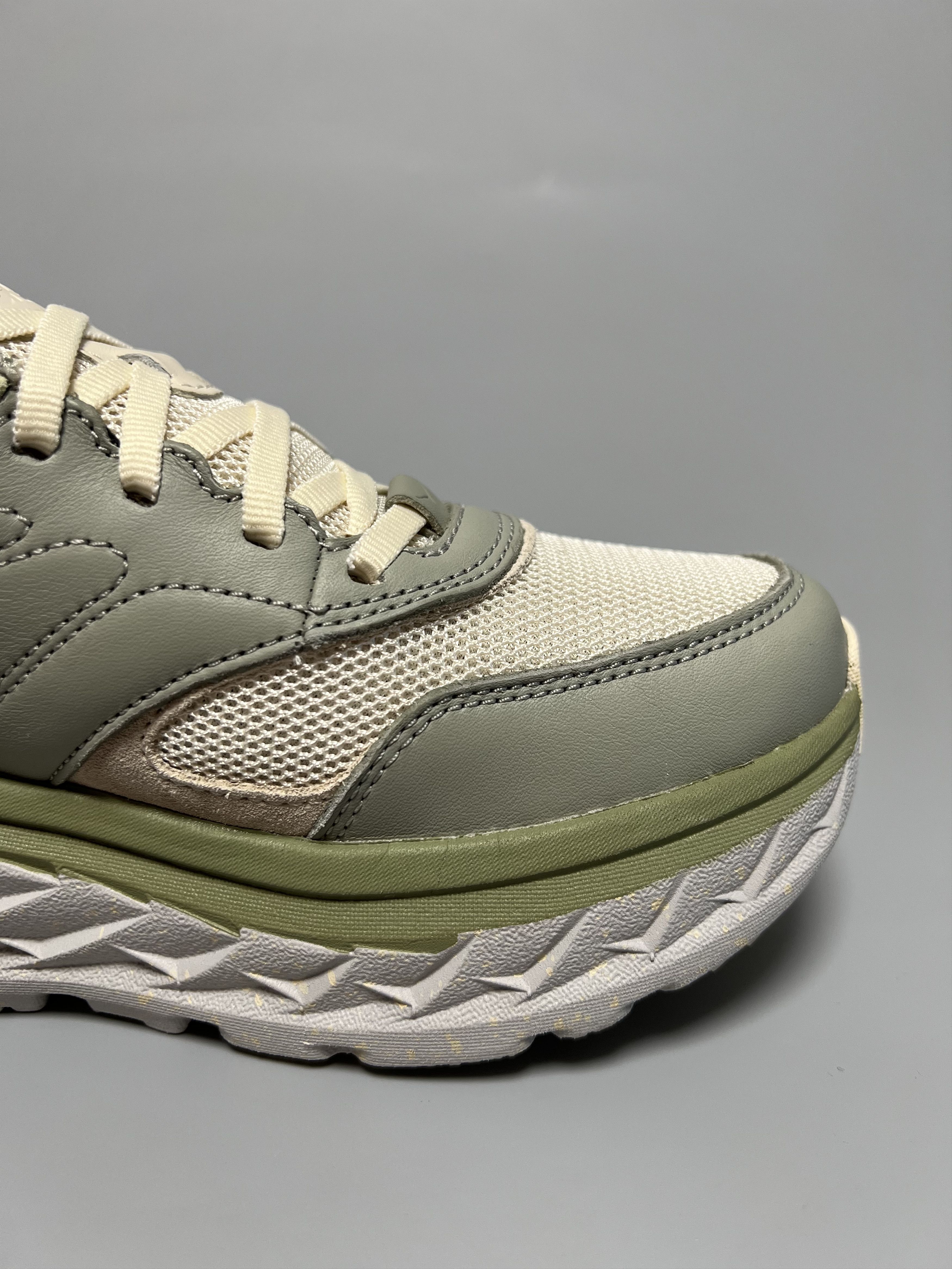 Hoka Hoka One One Bondi L Running Shoes Walking Gym Training Size US 7 / IT 37 - 7 Thumbnail