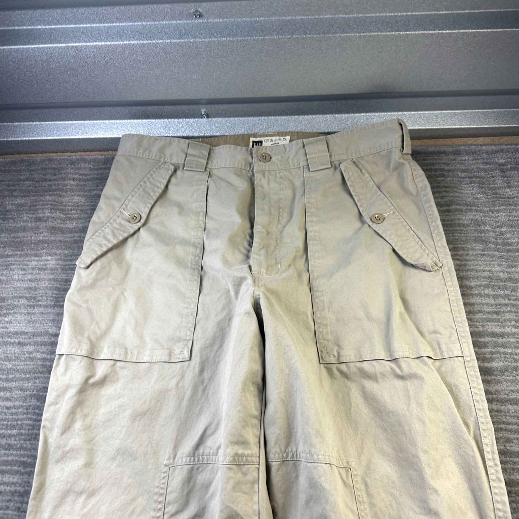 Gap VINTAGE Gap Pants Mens 36x32 Beige Tan Paratrooper Cargo Pants Canvas Cotton Straight Loose 5-Pocket Army Bagladesh 90s Mens Size US 36 / EU 52 - 3 Thumbnail