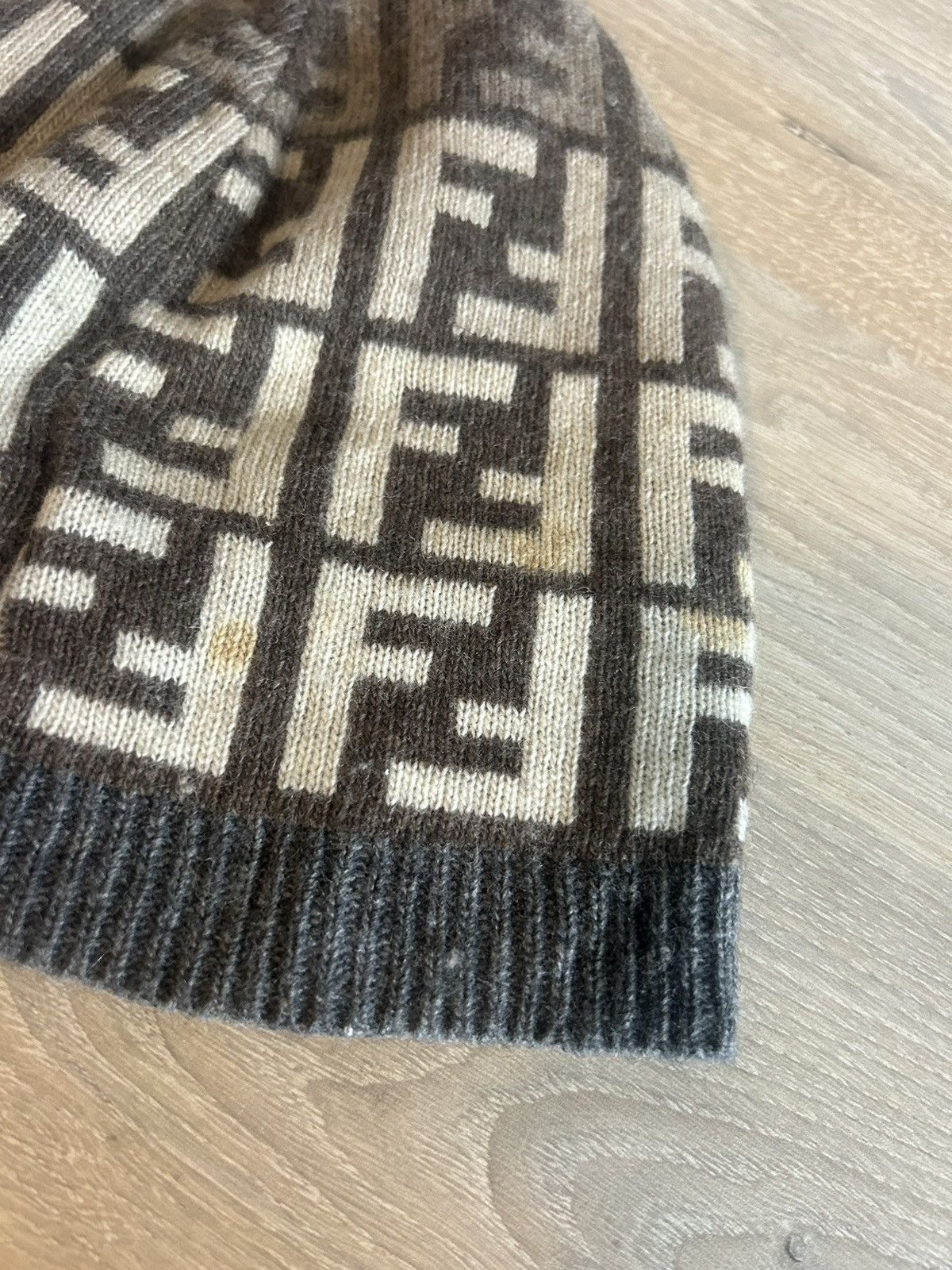 Fendi Fendi Wool-Cashmere Blend Zucca Beanie with Minor Staining Size ONE SIZE - 4 Thumbnail