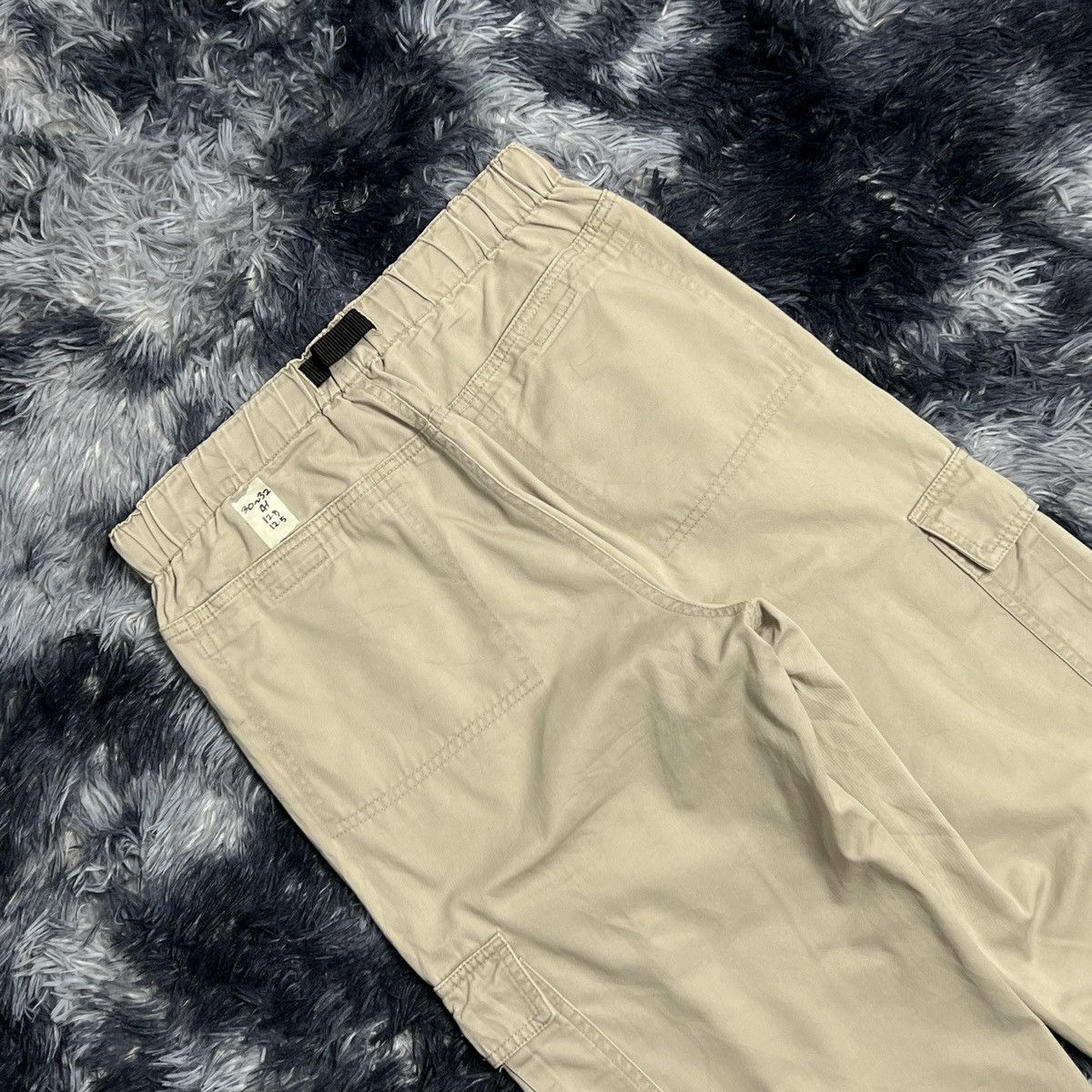 Uniqlo Uniqlo Outdoor Hiking Cargo Pants Size US 31 - 4 Thumbnail