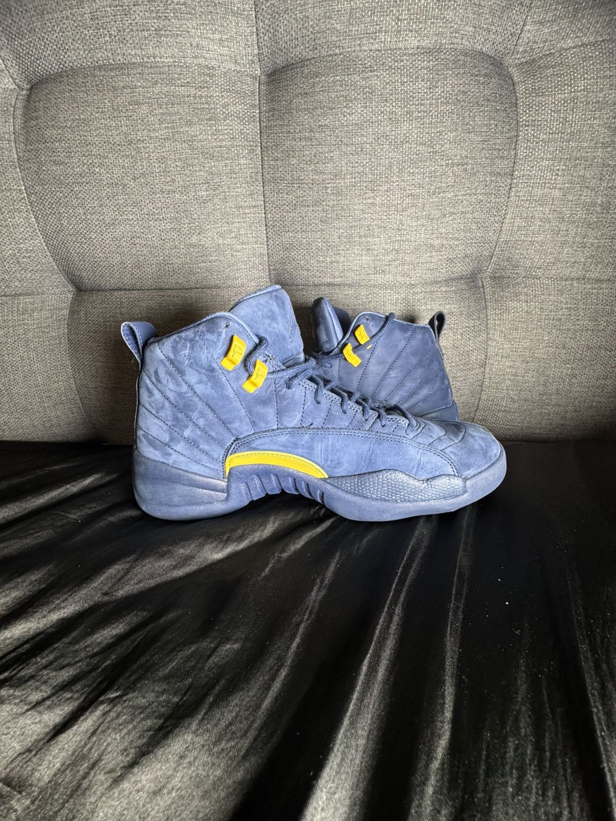 Jordan Brand Air Jordan 12 Retro Michigan Size US 10 / EU 43 - 5 Thumbnail