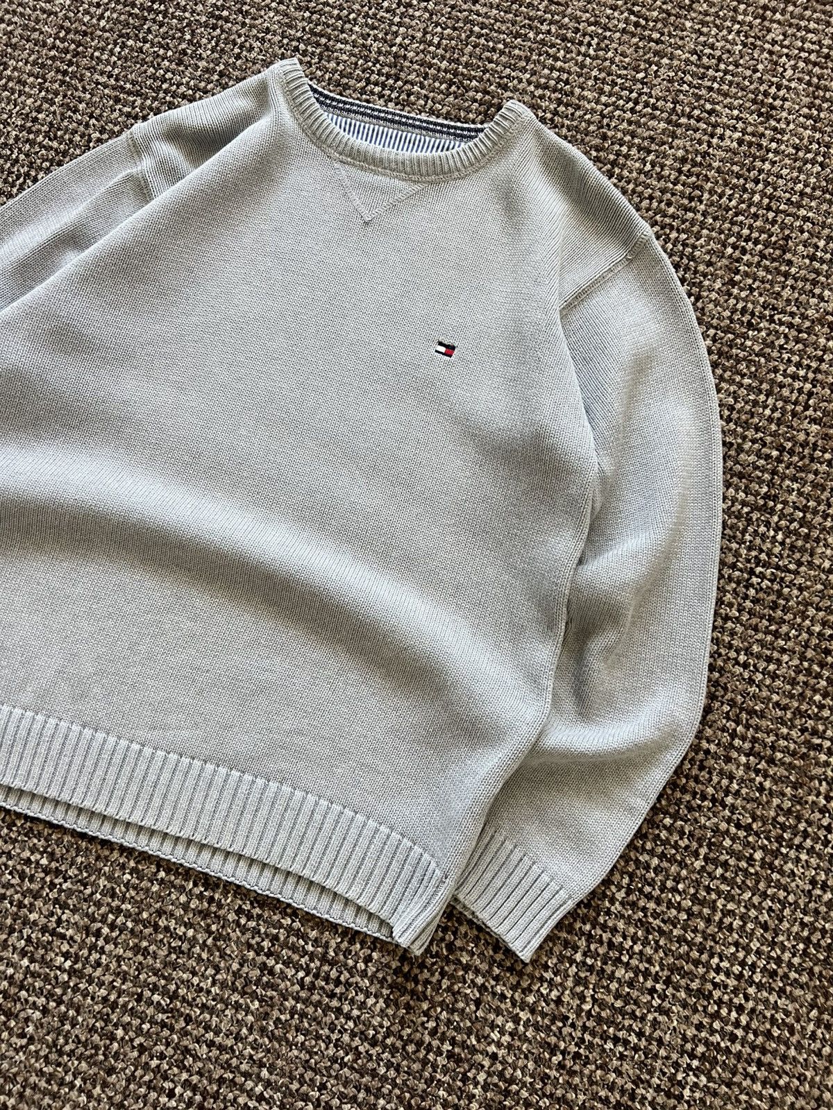 Tommy Hilfiger Vintage 90s Tommy Hilfiger Sweatshirt Grey Size US M / EU 48-50 / 2 - 4 Thumbnail