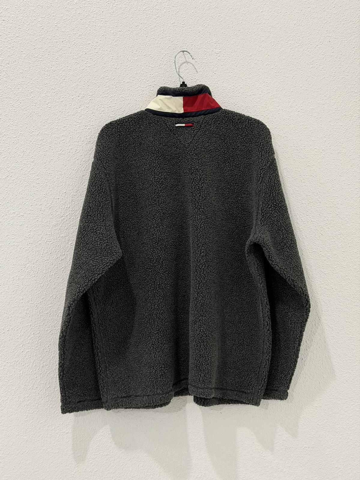 Tommy Hilfiger Vintage 90s Tommy Hilfiger Deep Pile Sherpa 1/4Zip Sweater L Size US L / EU 52-54 / 3 - 9 Thumbnail