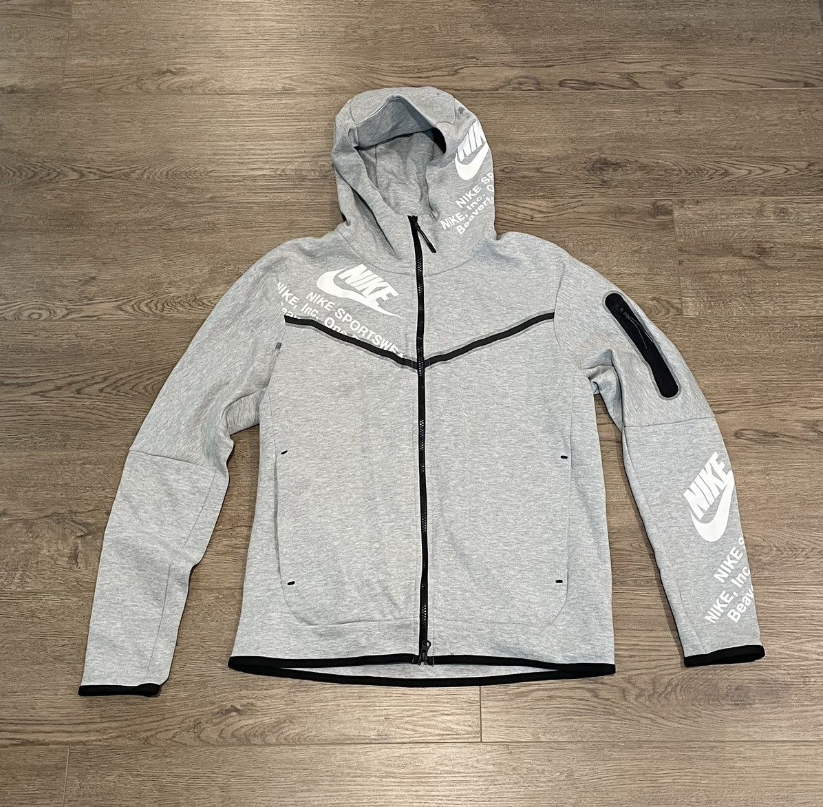 Nike Nike Sportswear Tech Hoodie Size US M / EU 48-50 / 2 - 2 Thumbnail