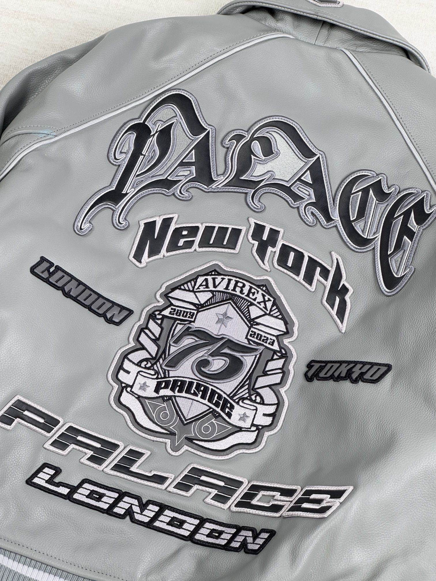 Avirex × Palace palace avirex leather jacket Size US S / EU 44-46 / 1 - 9 Thumbnail