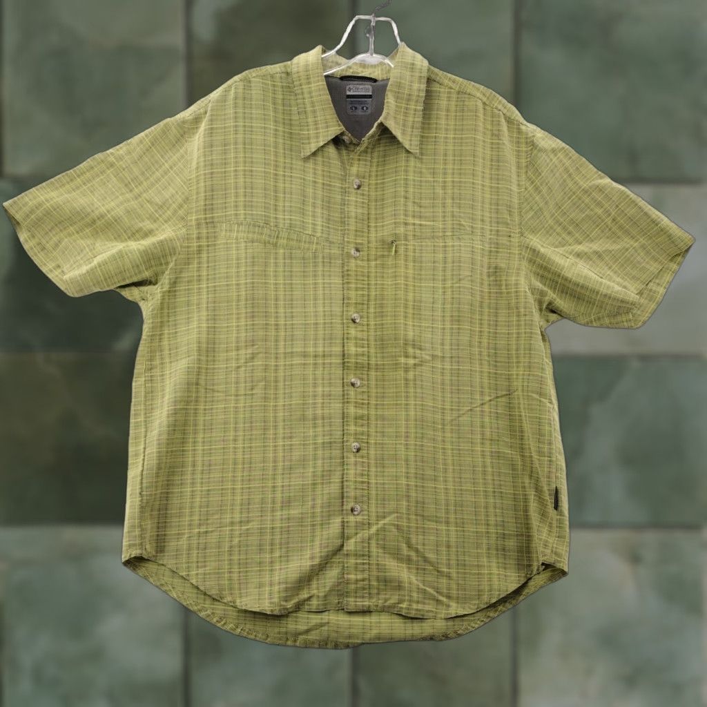 Vintage Columbia Titanium Shirt Men's Large Green Omni Dry Short Sleeve Button-Up Size US L / EU 52-54 / 3 - 1 Thumbnail