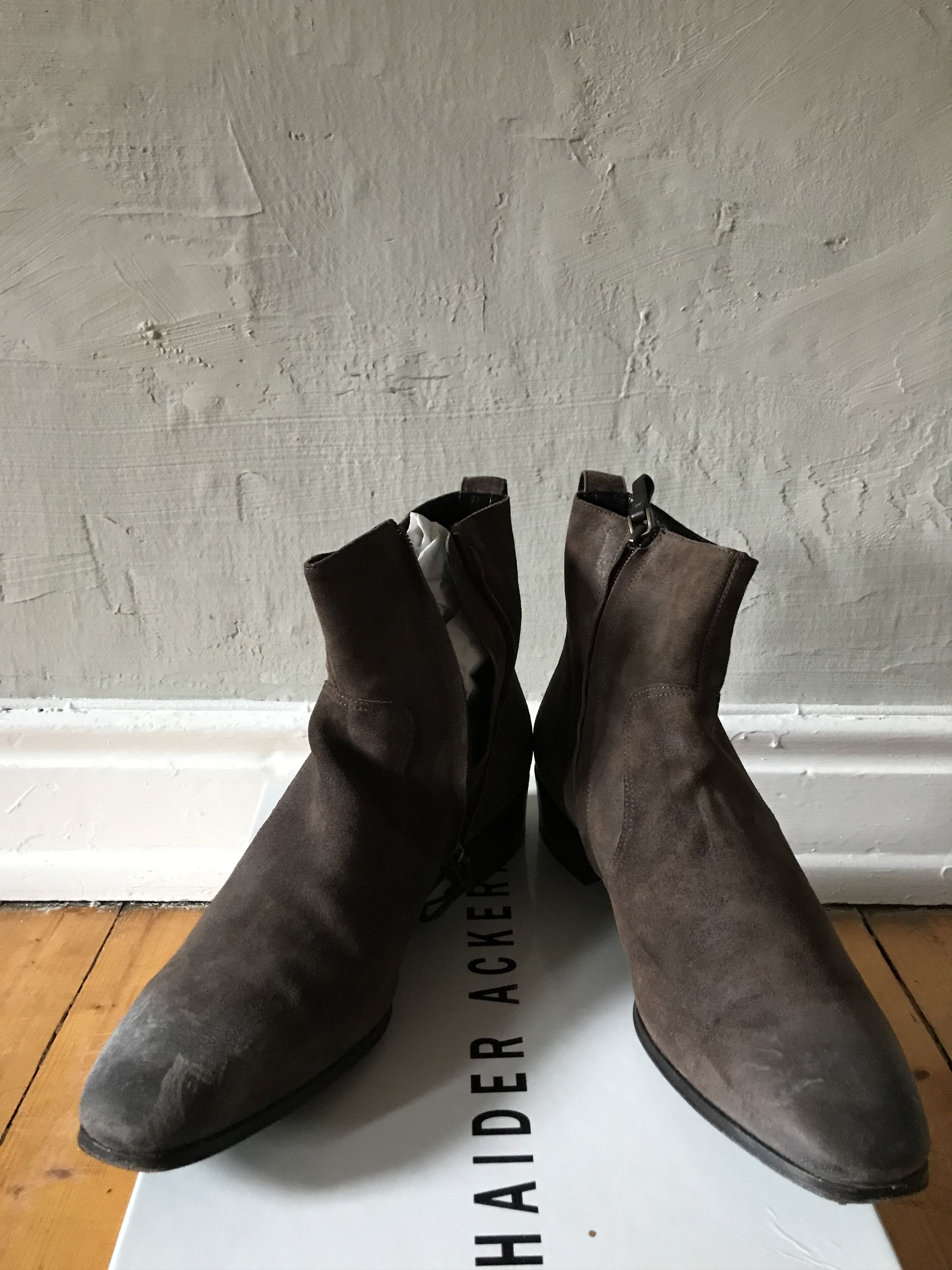 Haider Ackermann Haider Ackermann "Caroline" suede boots, 41 Size US 8 / EU 41 - 2 Thumbnail