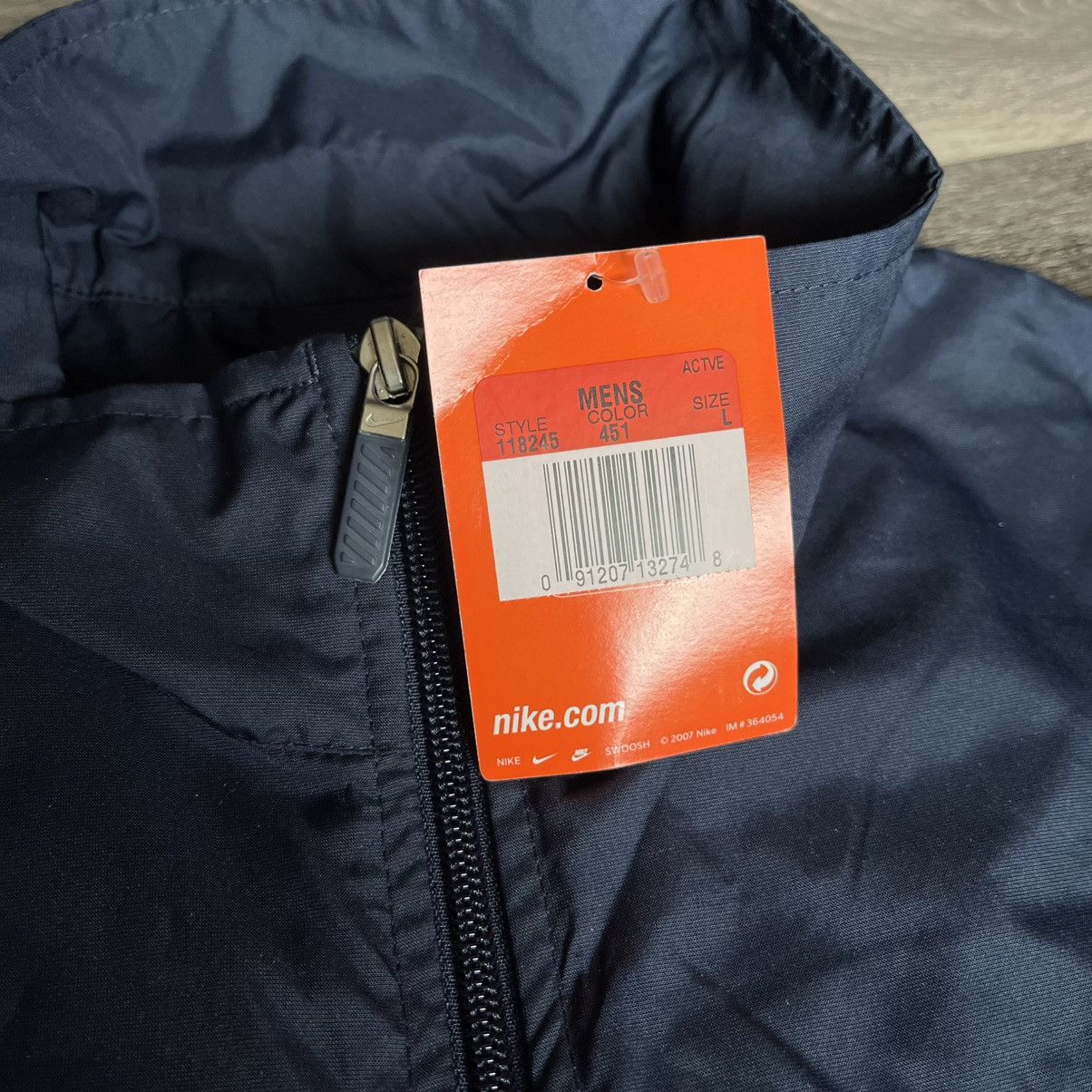 Nike New Vintage Nike Center Swoosh Basic Logo Track Jacket Nylon Size US L / EU 52-54 / 3 - 8 Thumbnail