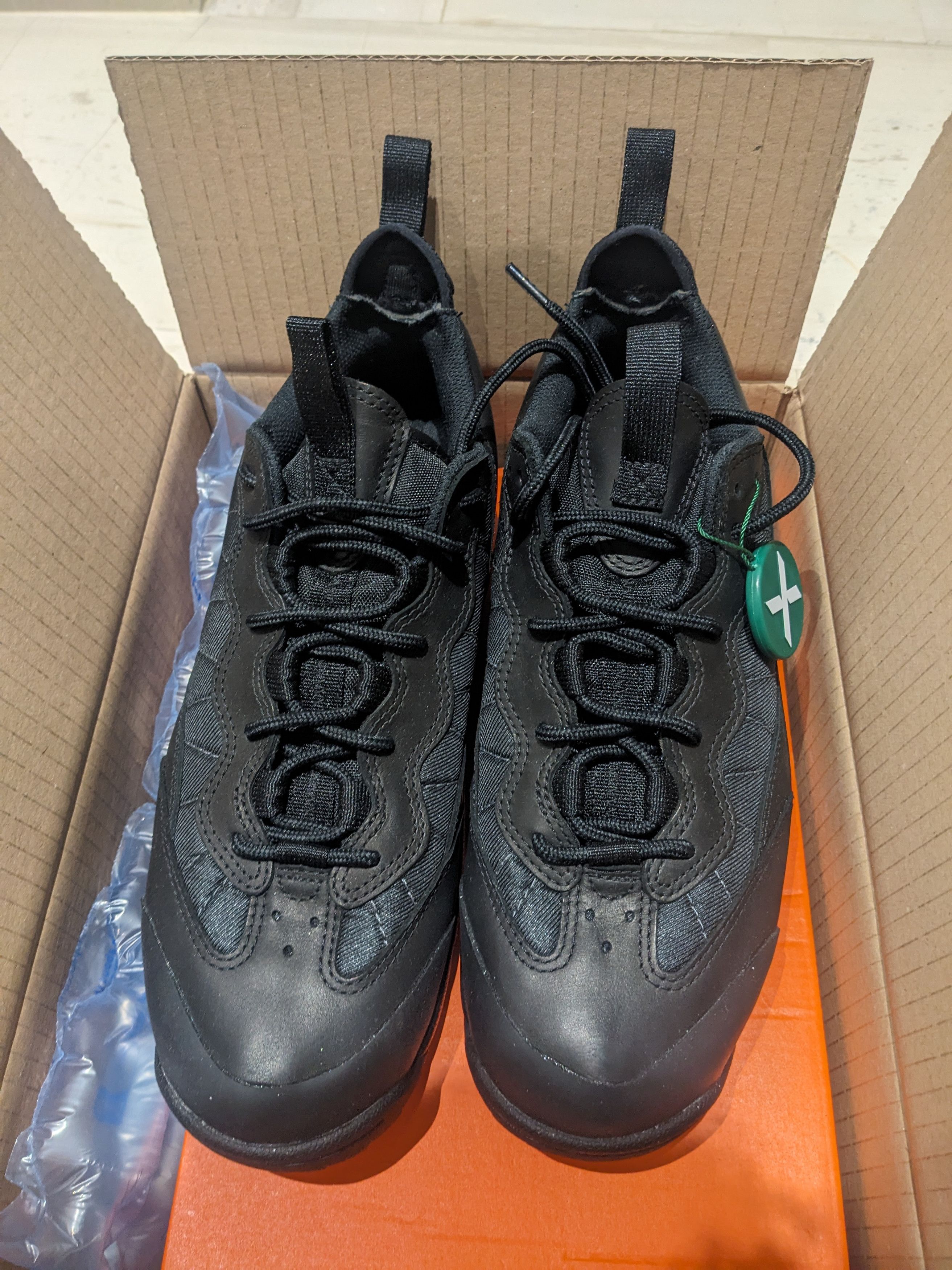 Nike ACG Nike ACG Air Mada Low | Triple Black | US 10 Size US 10 / EU 43 - 4 Thumbnail
