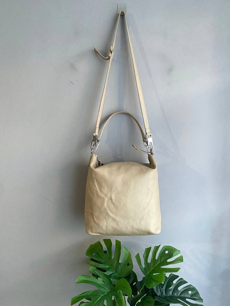 Other Coccinelle Women’s Beige Shoulder Leather Bag Size ONE SIZE - 2 Thumbnail