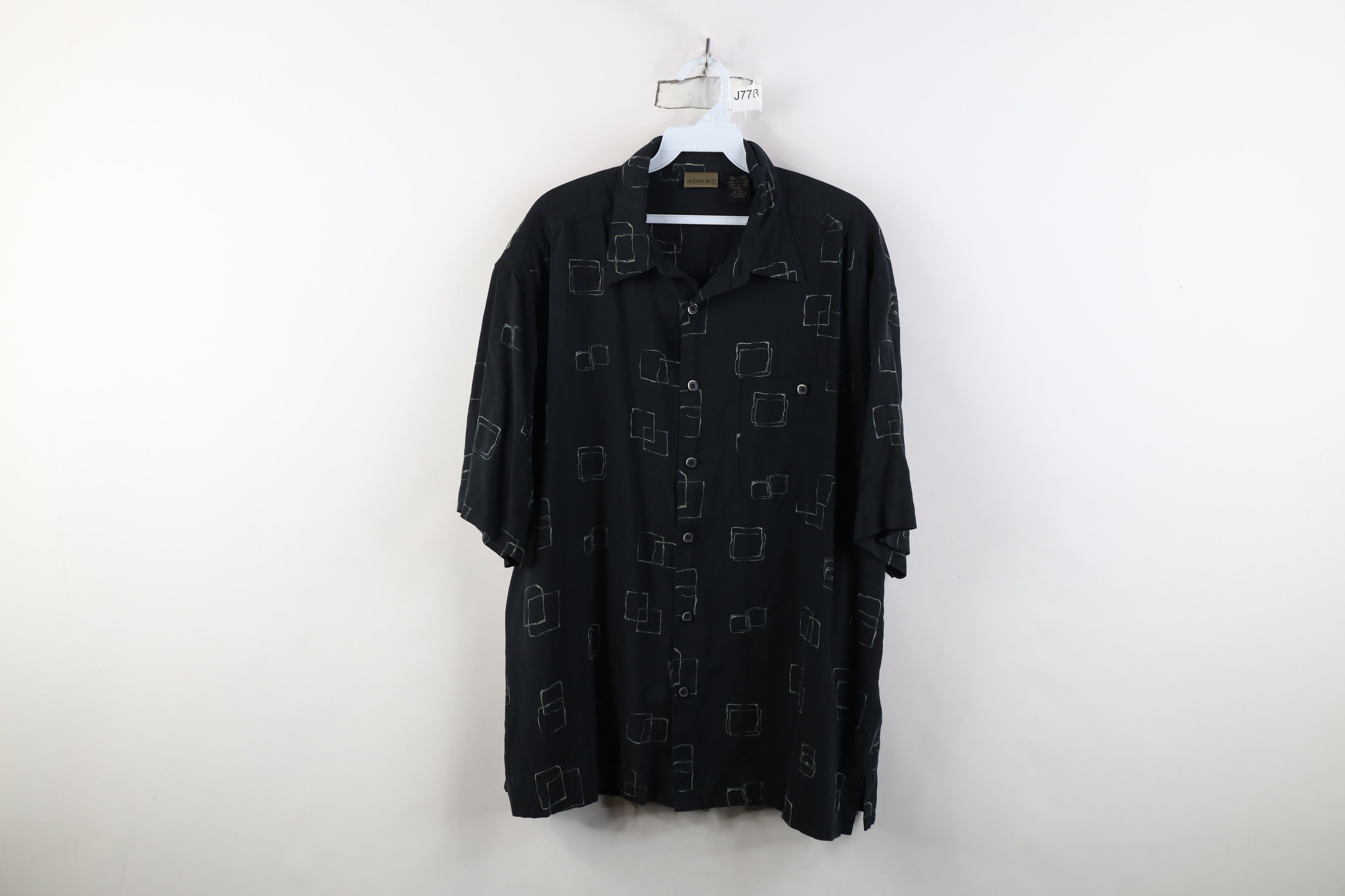 Vintage Vintage 90s Y2K Streetwear Silk Short Sleeve Button Shirt Size US XL / EU 56 / 4 - 1 Thumbnail