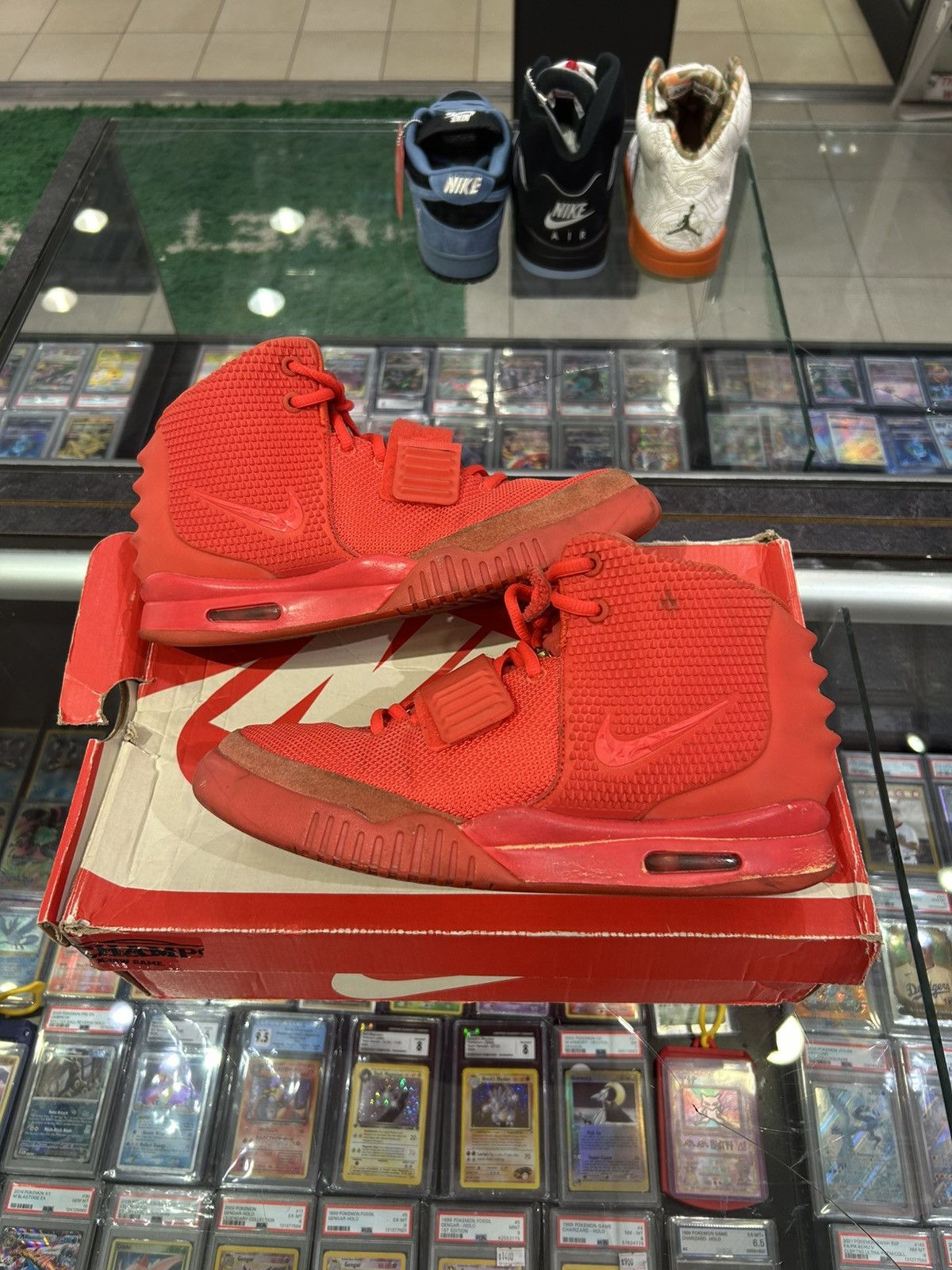 Yeezy Nike Yeezy 2 Red October Size US 9 / EU 42 - 1 Thumbnail