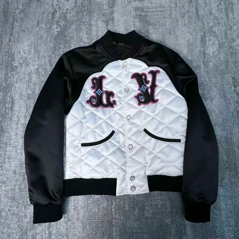 Louis Vuitton Louis Vuitton FW24 Color-Block Letter Logo Black and White Size US M / EU 48-50 / 2 - 1 Thumbnail