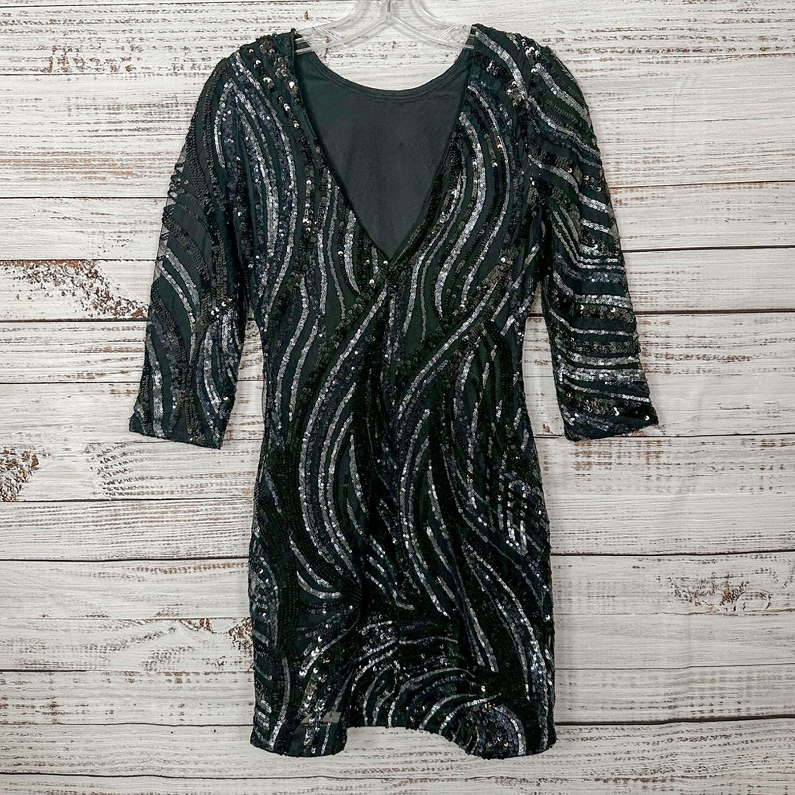 Express Express Black Sequin Mini Dress, EUC, Size 2, MSRP $128 Size XS / US 0-2 / IT 36-38 - 12 Thumbnail