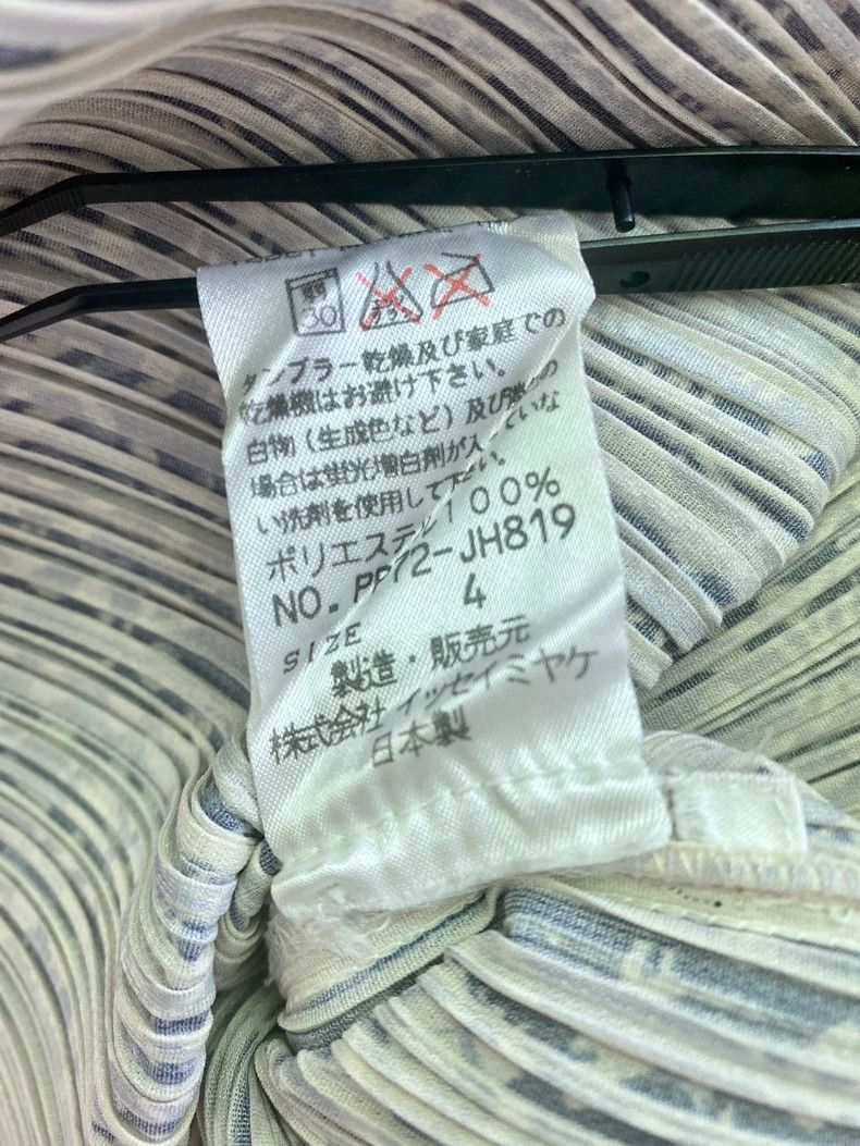 Issey Miyake Issey Miyake size:4 Pleated porcelain pattern dress Size M / US 6-8 / IT 42-44 - 3 Thumbnail