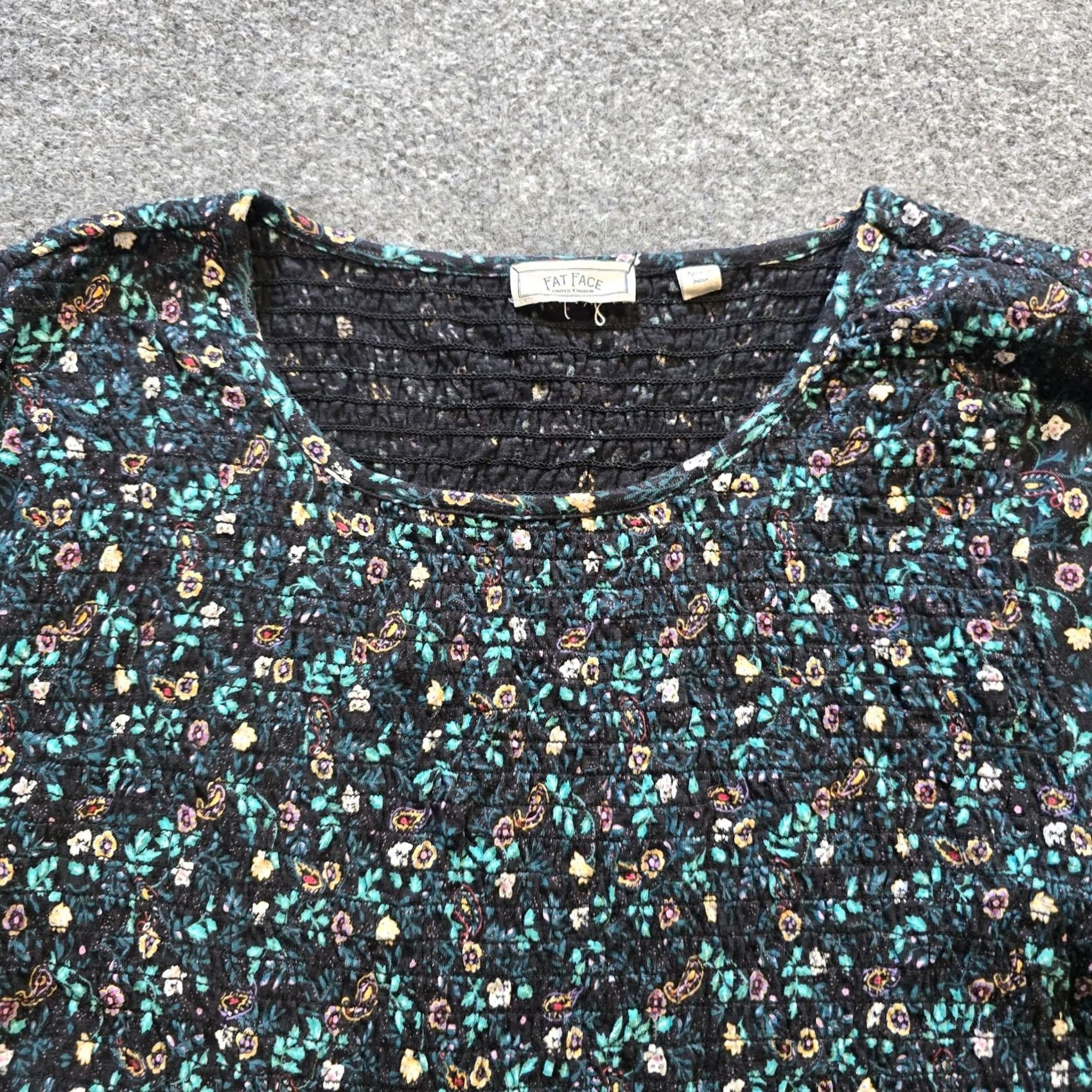 FatFace Fat Face Top Womens Size 10 Black Green Floral Peasant V Neck Ruffle Boho Casual Shirt Womens Regular Vintage: No Size L / US 10 / IT 46 - 2 Thumbnail