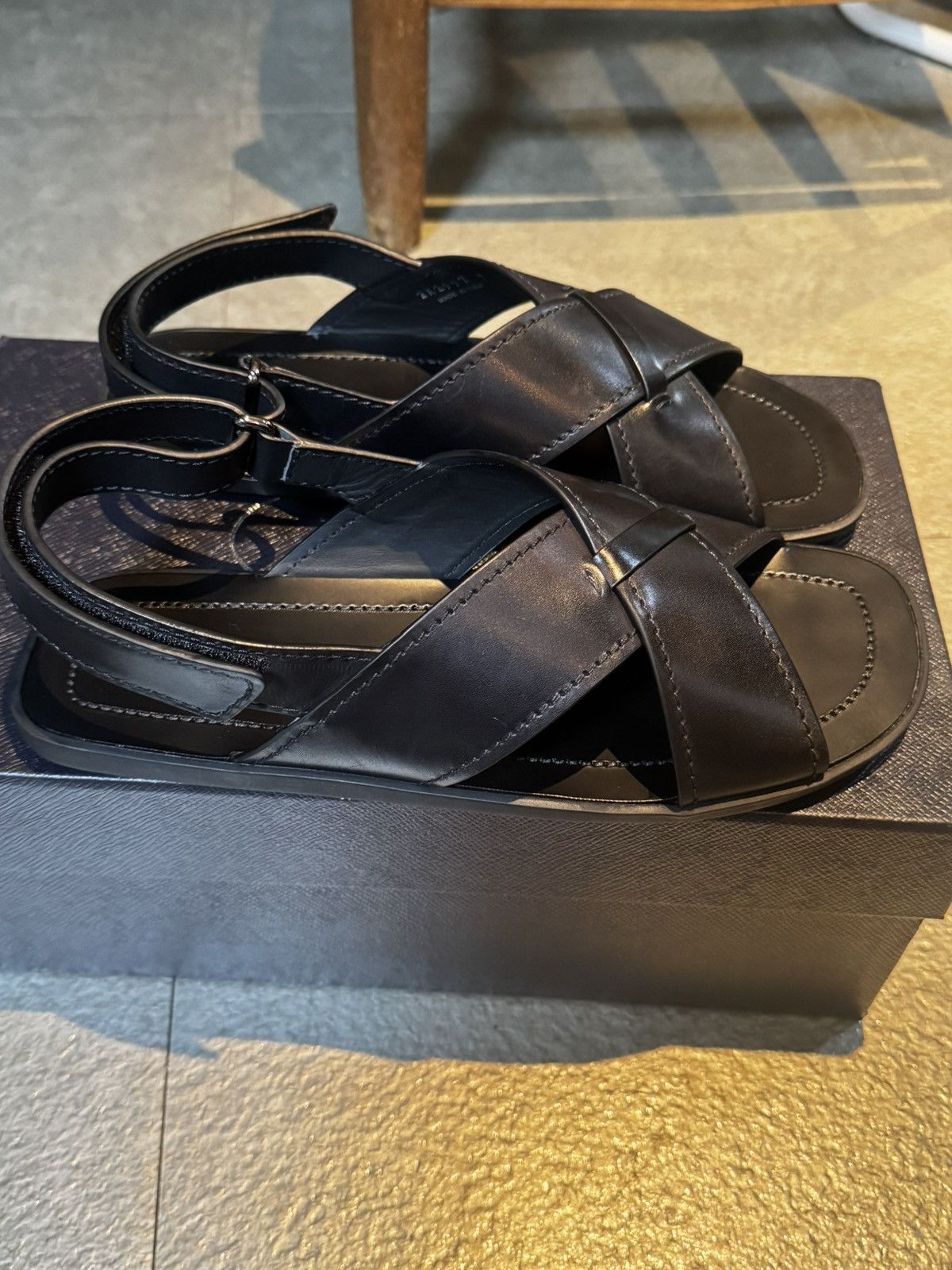Prada *New*Prada Leather Cross Sandals Size US 8 / EU 41 - 3 Thumbnail