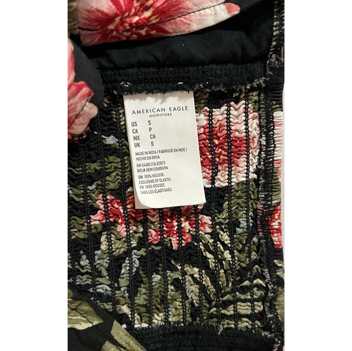 American Eagle Outfitters AE Black Red Tropical Floral Crop Top Shirt Blouse Size S 🌺✨ Size S / US 4 / IT 40 - 5 Thumbnail