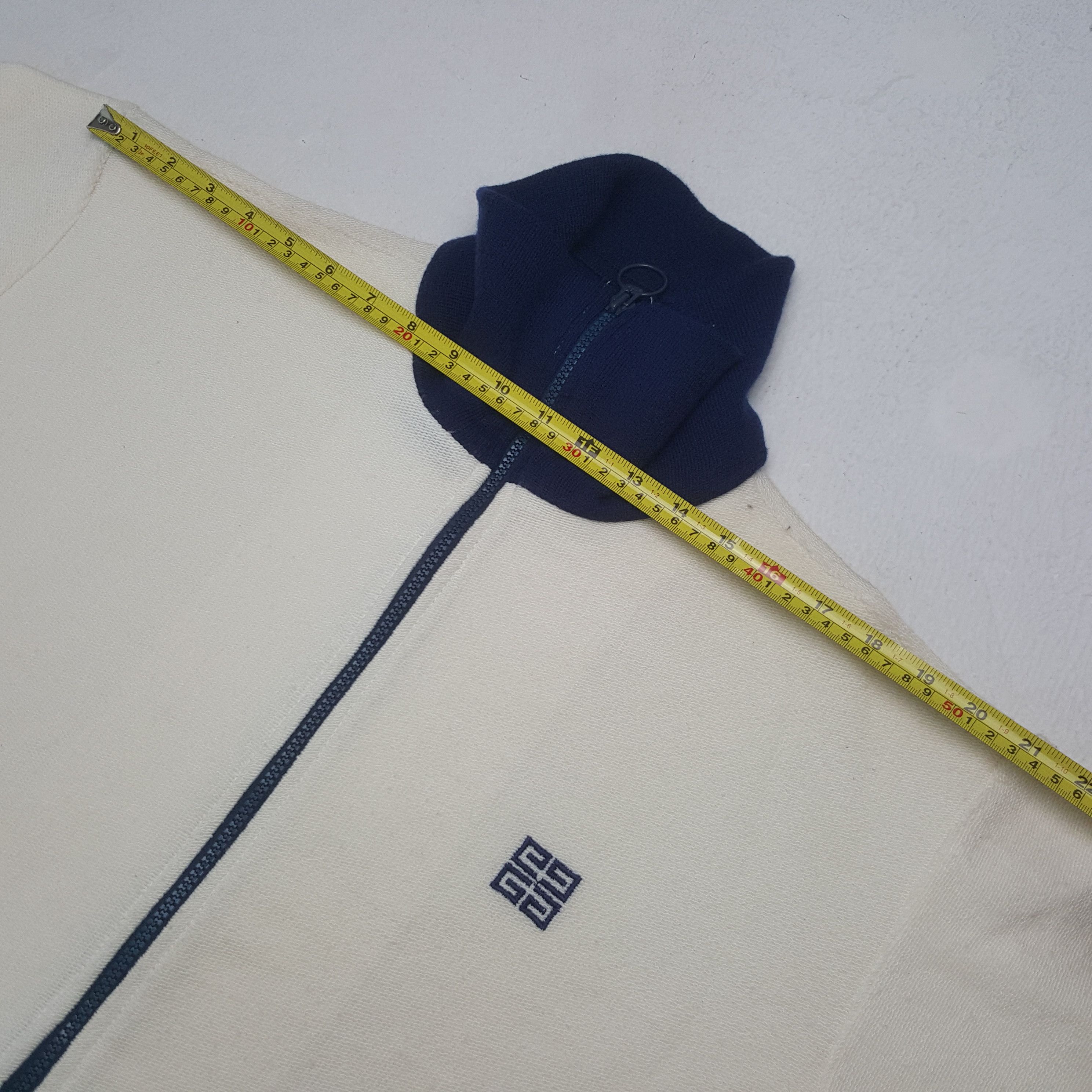 Givenchy Vintage Givenchy Zipper Sweater Size US M / EU 48-50 / 2 - 6 Thumbnail