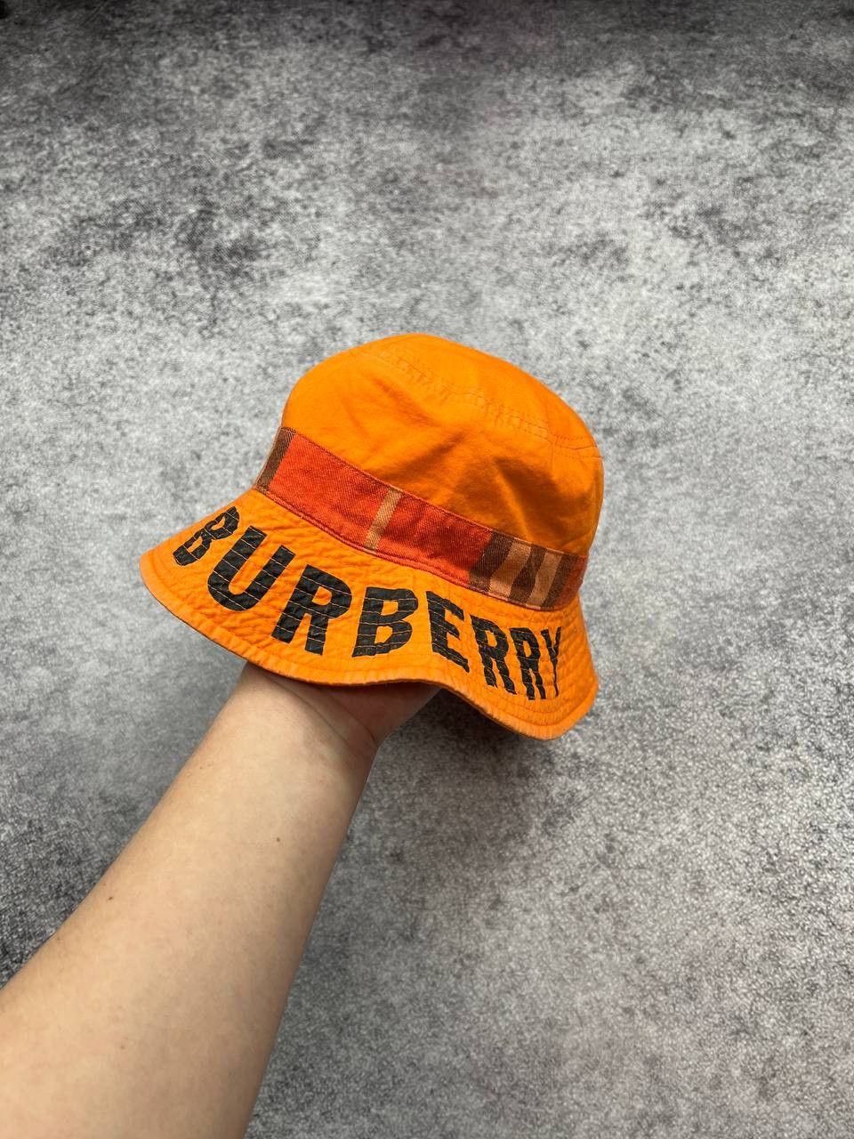 Burberry Vintage Burberry Two-Sided Bucket Hat Size ONE SIZE - 3 Thumbnail