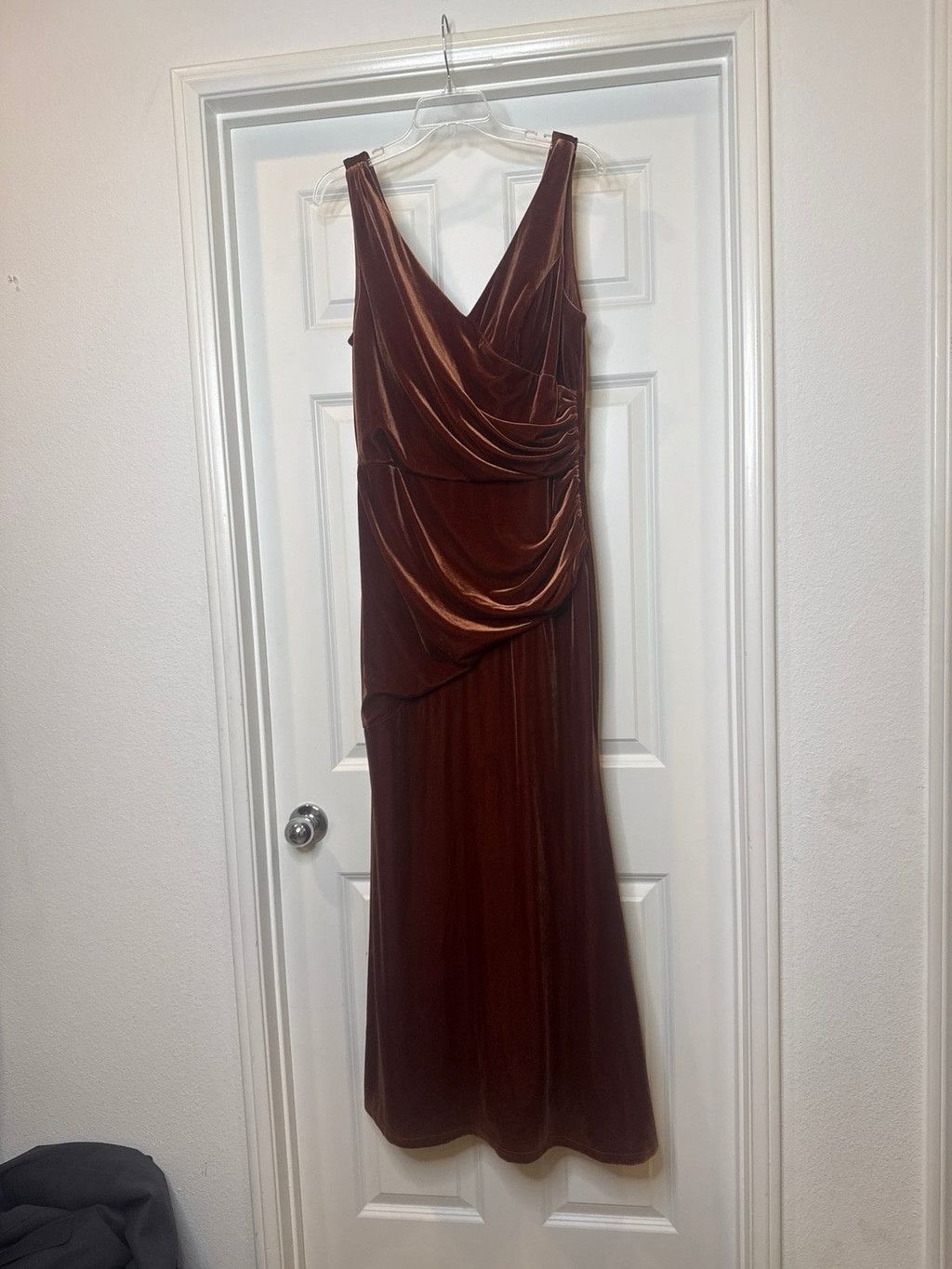 Other NWOT Revelry Velvet feel brown maxi cocktail dress gown 14 Size XL / US 12-14 / IT 48-50 - 2 Thumbnail
