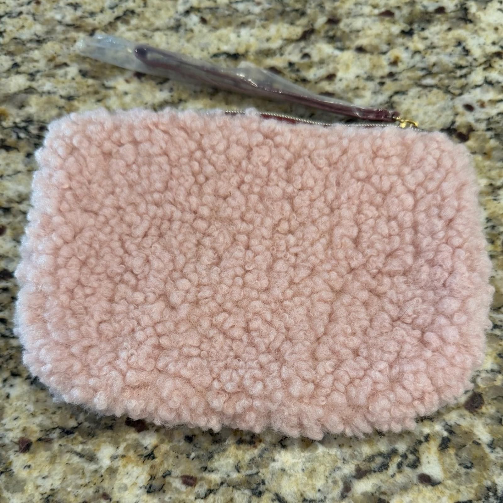 Other Ipsy light pink fuzzy mini bag Size ONE SIZE - 3 Thumbnail