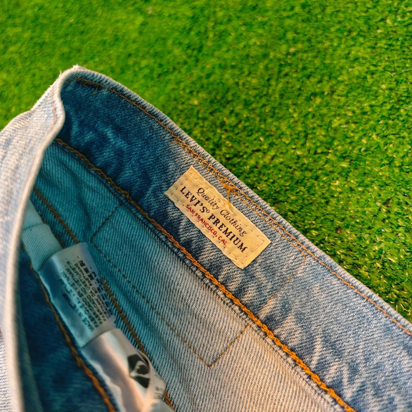 Levi's Levi's 502 Jeans Mens 29x32 Blue straight drip y2k Size US 29 - 7 Thumbnail