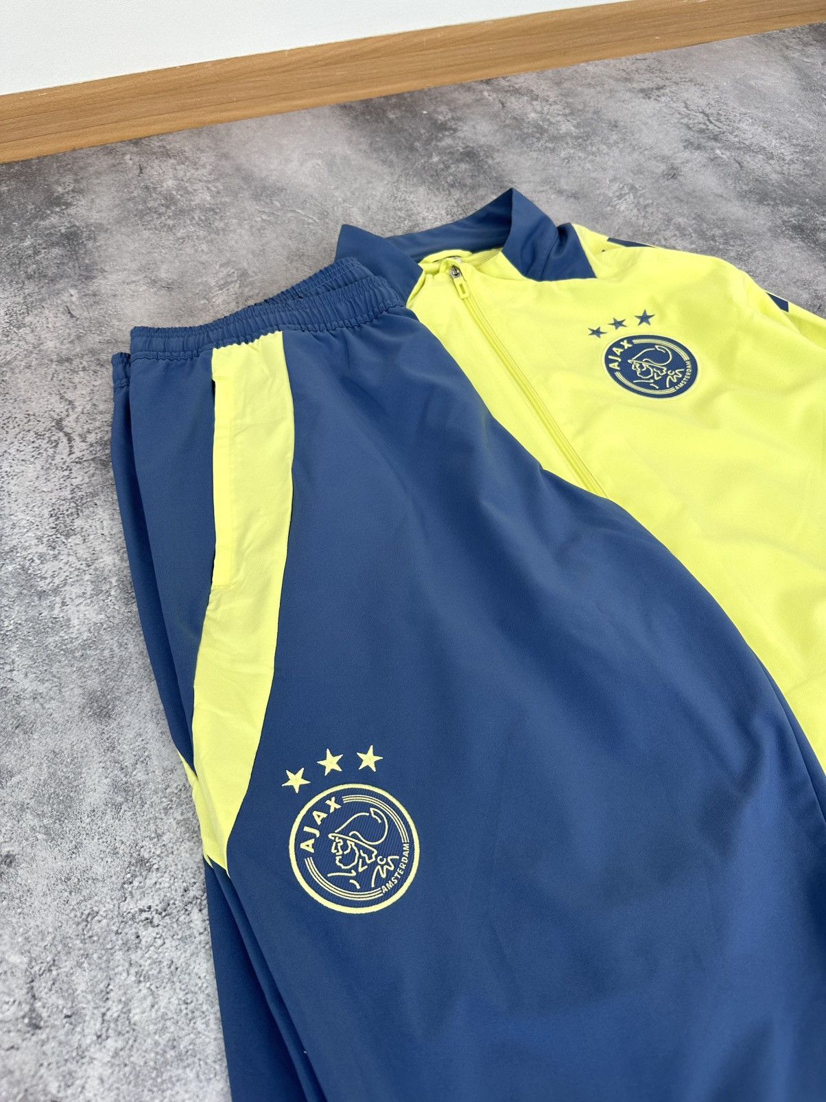 Adidas Adidas FC Ajax Amsterdam 2024-25 Football Soccer Track Suit Size US XL / EU 56 / 4 - 2 Thumbnail