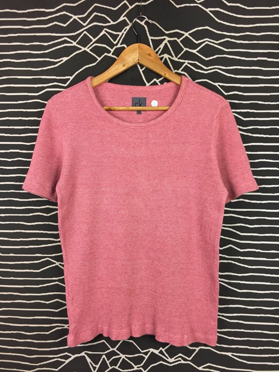 Calvin Klein Calvin Klein CK Waffle Knit Crewneck Short Sleeve Tee Size US S / EU 44-46 / 1 - 1 Thumbnail