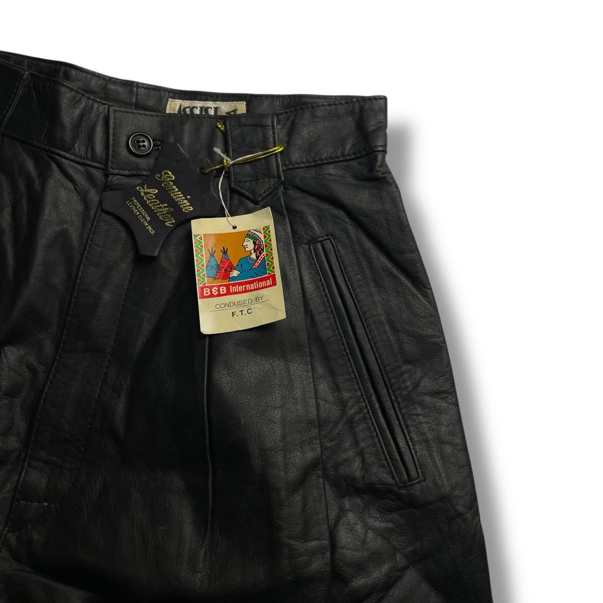 Genuine Leather BRAND NEW OLD STOCK COWHDE GENUINE LEATHER SHORTS Size 24" / US 00 / IT 34 - 7 Thumbnail