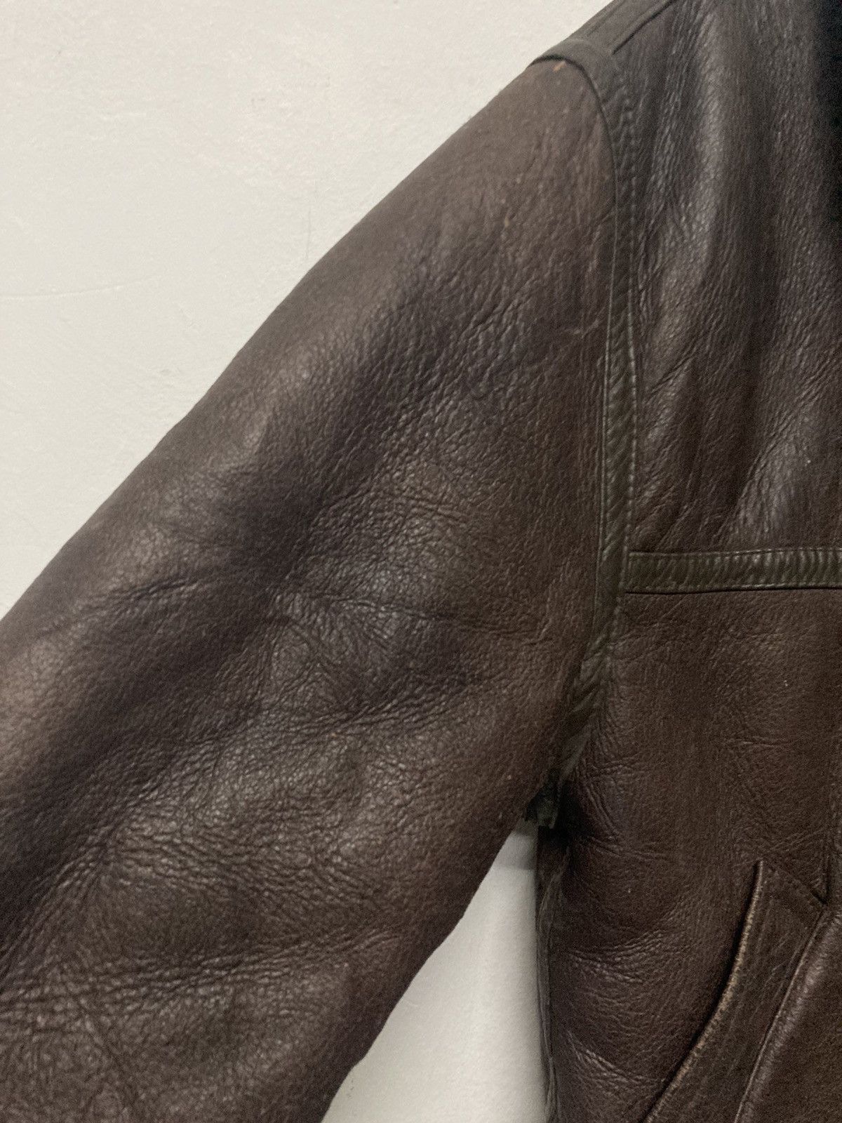 Leather Vintage U.S Army Aviation B-3 Leather Jacket Made in Uruguay Size US L / EU 52-54 / 3 - 9 Thumbnail