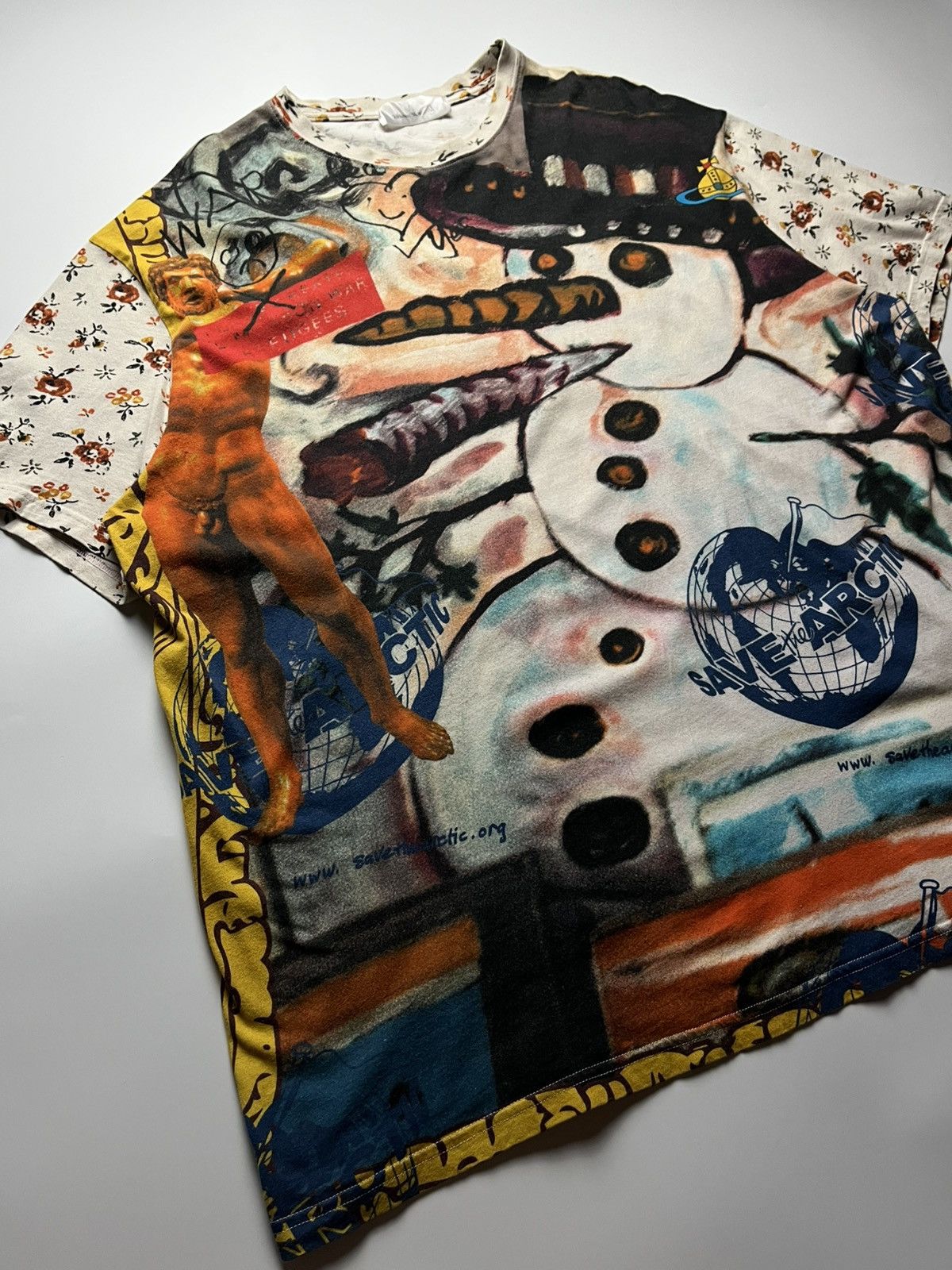 Vivienne Westwood Vivienne westwood AOP Snowman Grapic Tshirt Size US M / EU 48-50 / 2 - 4 Thumbnail