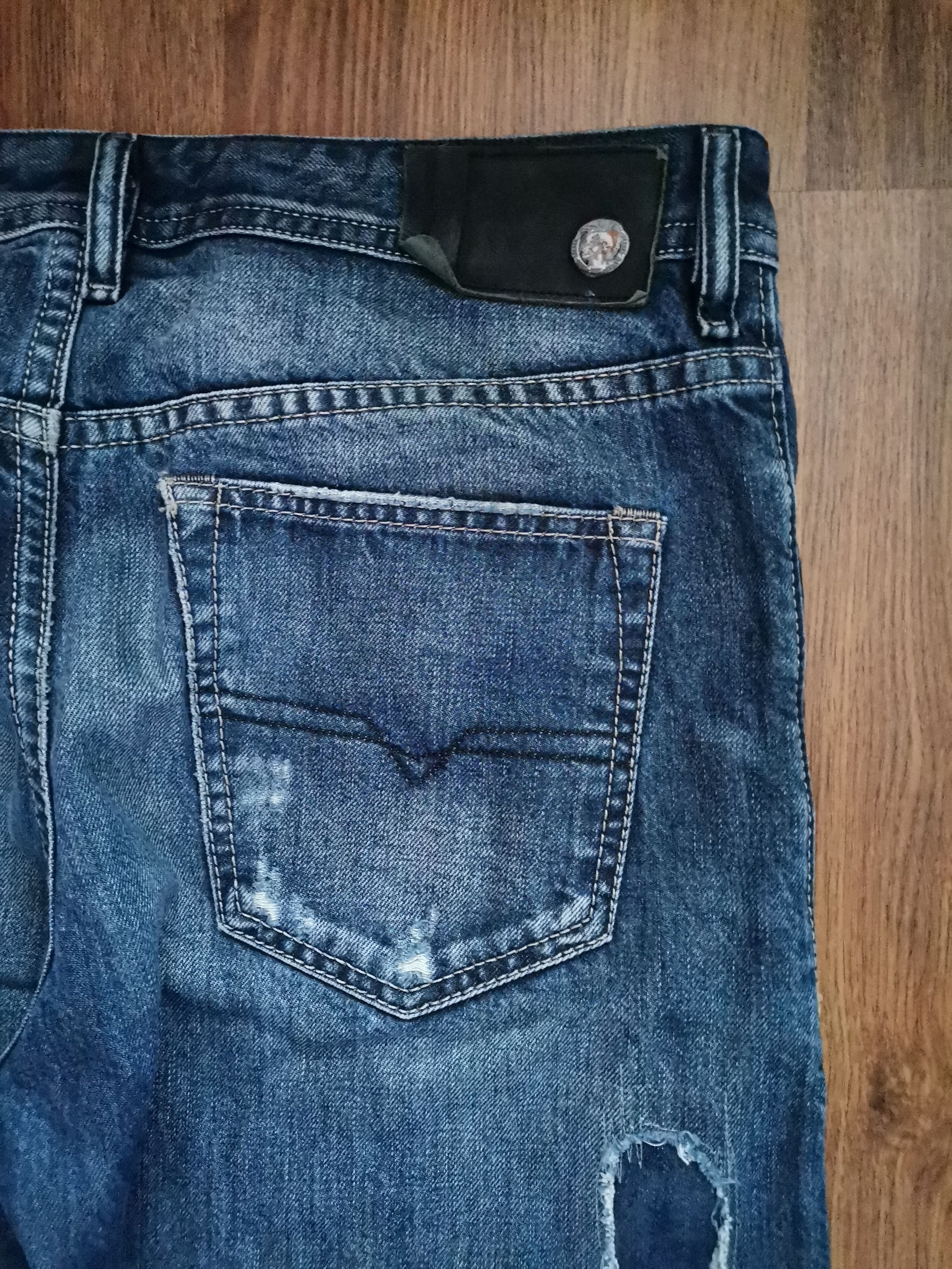 Diesel Diesel Buster Distressed Jeans Size US 31 - 5 Thumbnail