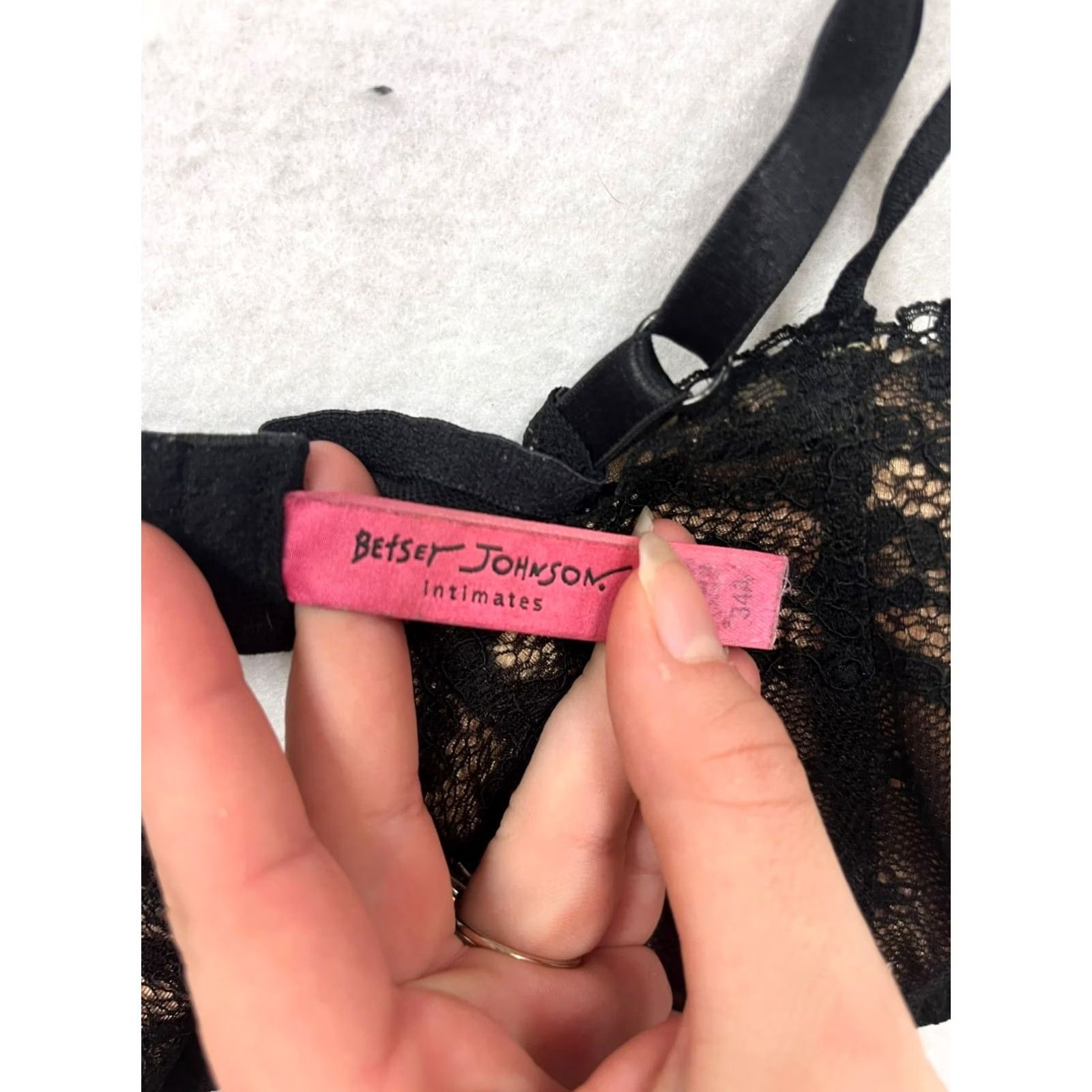Betsey Johnson VINTAGE Betsey Johnson Black Lace Underwire Bra 34A Womens Bralette Size 34A Mens? Size ONE SIZE - 4 Thumbnail