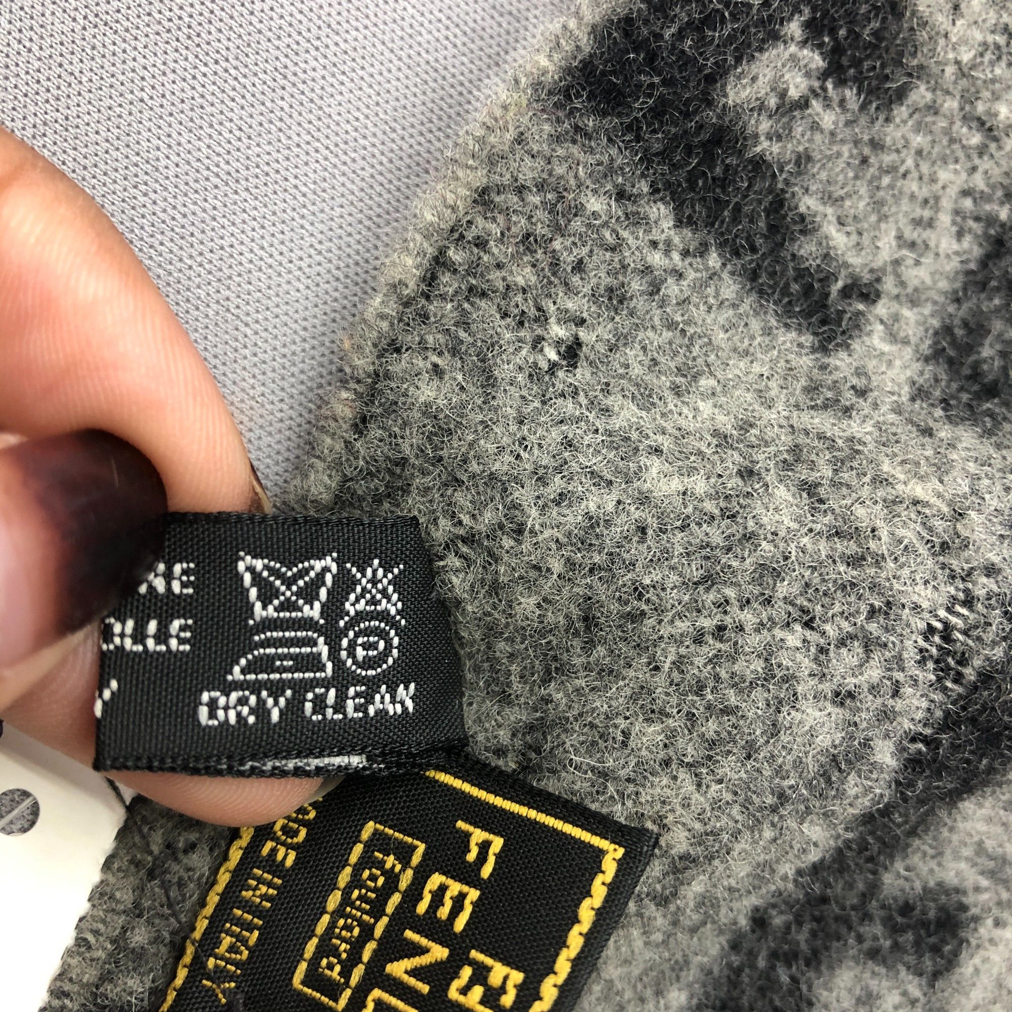 Fendi Vintage Fendi Scarf Muffler FF Monogram Roma Wool Scarves Size ONE SIZE - 6 Thumbnail