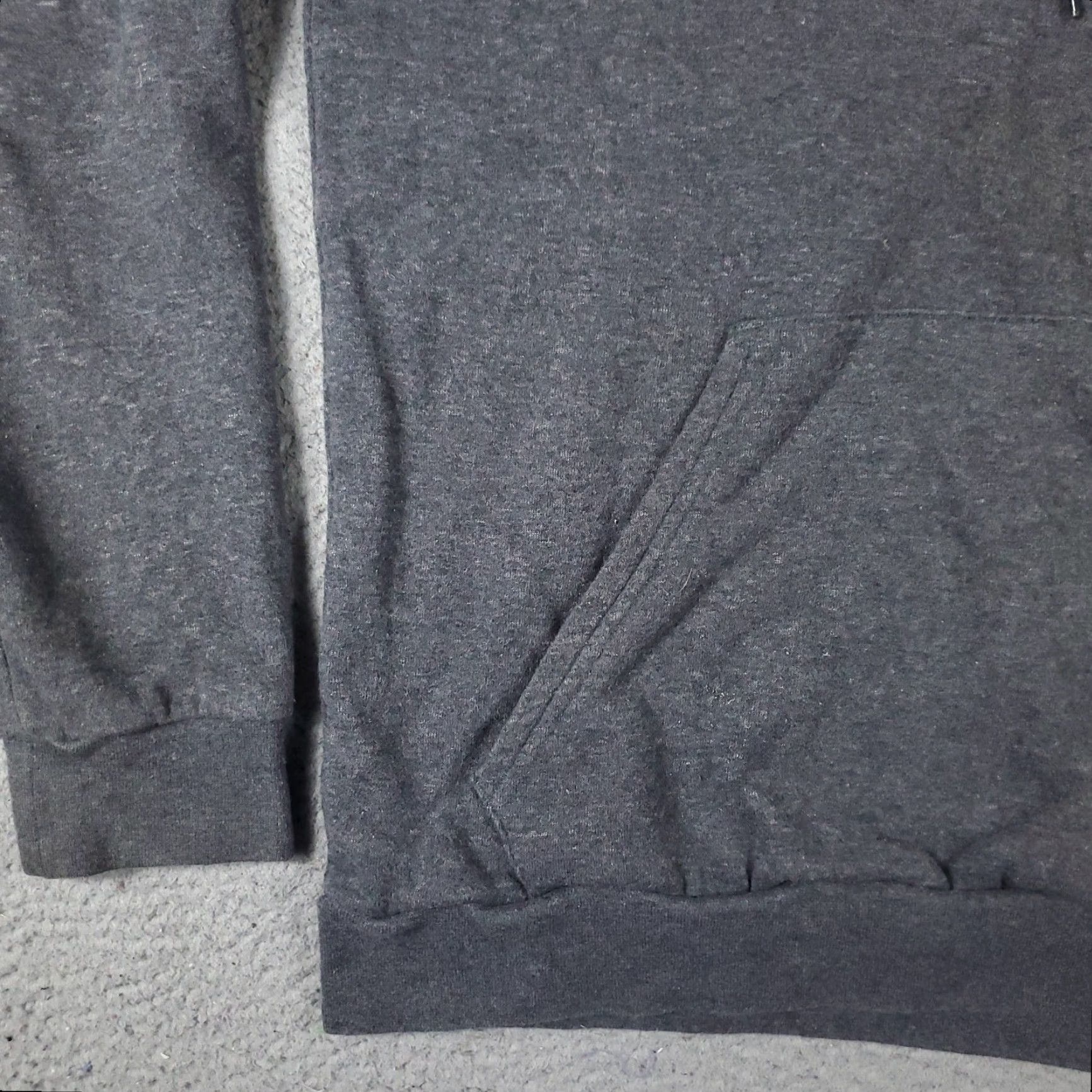 Adidas Adidas Hoodie Mens Medium Gray Casual Pullover Sweatshirt Size US M / EU 48-50 / 2 - 3 Thumbnail