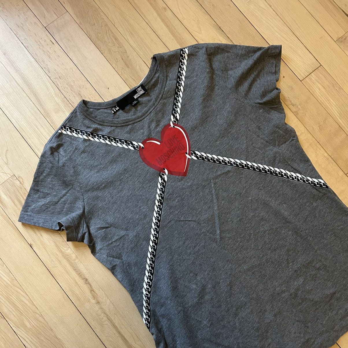 Love Moschino Heart and chain Moschino t-shirt Size M / US 6-8 / IT 42-44 - 3 Thumbnail