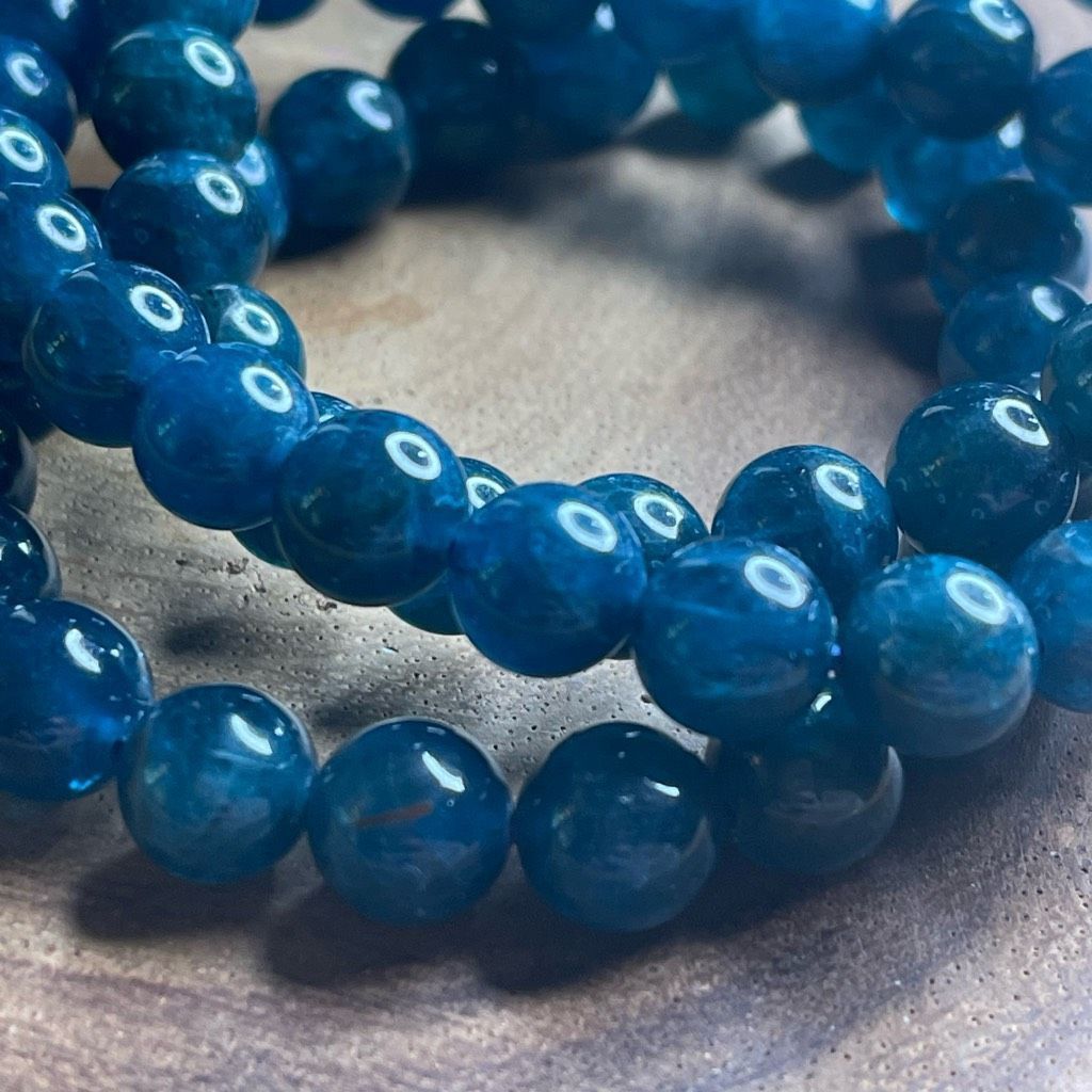 Other Apatite gemmy teal stretch beaded bracelet 7” crystal healing beads 8mm Size ONE SIZE - 5 Thumbnail