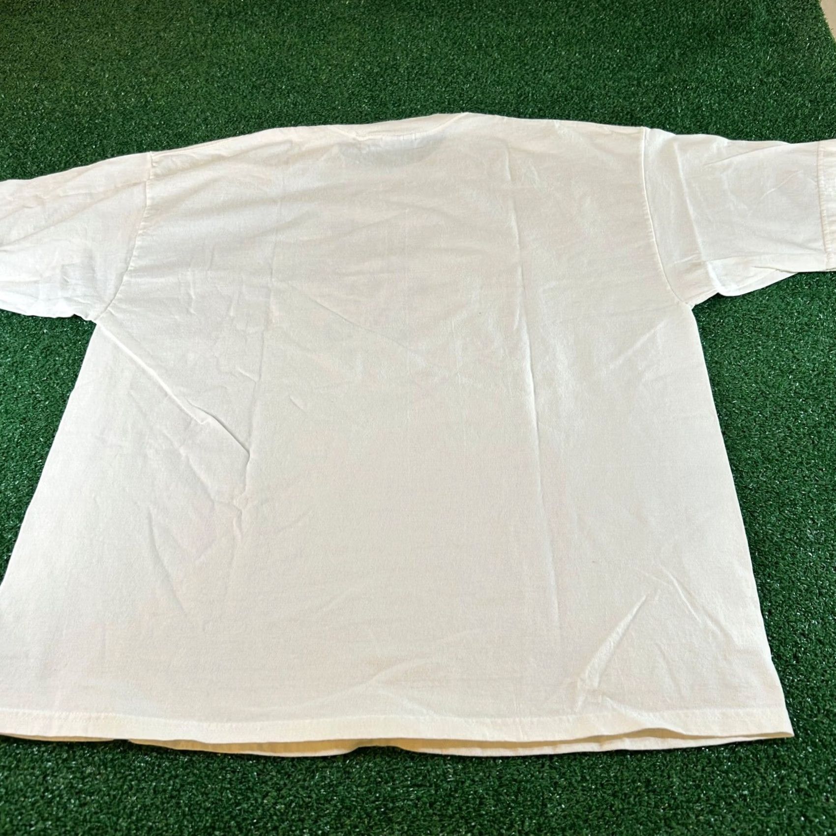 Gildan VINTAGE Gildan T-Shirt Mens 2XL White Graphic Ride The River Quad Cities 2001 Retro Crew Neck Short Sleeve Heavyweight Preshrunk Cotton TrueBreen Size US XXL / EU 58 / 5 - 6 Thumbnail