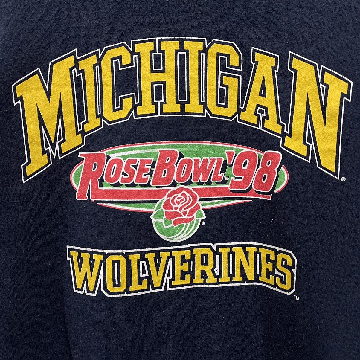 NFL Vintage 90s Michigan Wolverines Rosebowl Sweatshirt Size US XL / EU 56 / 4 - 2 Thumbnail