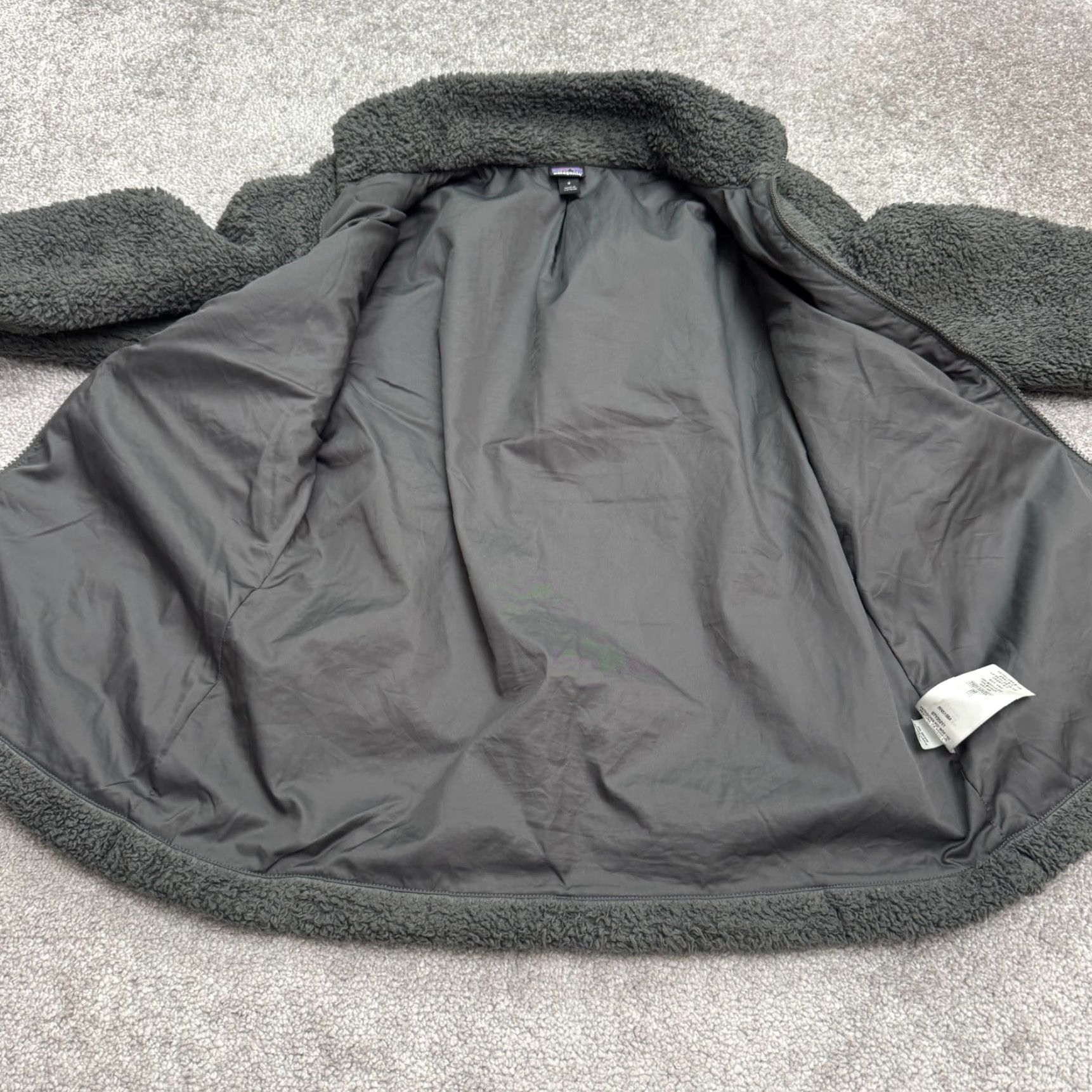 Patagonia Patagonia Jacket Small Dark Gray Full Zip Pocket Outdoor Los Gatos Sherpa Womens Size S / US 4 / IT 40 - 3 Thumbnail