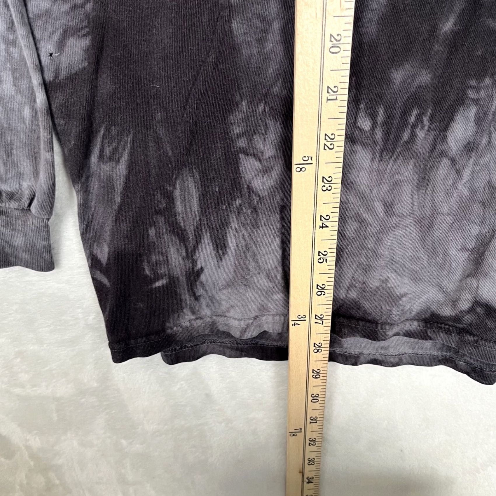 The Mountain VINTAGE The Mountain Wolf Long Sleeve Shirt Mens XL Gray Graphic Tie Dye Nature Shirt Size US XL / EU 56 / 4 - 5 Thumbnail