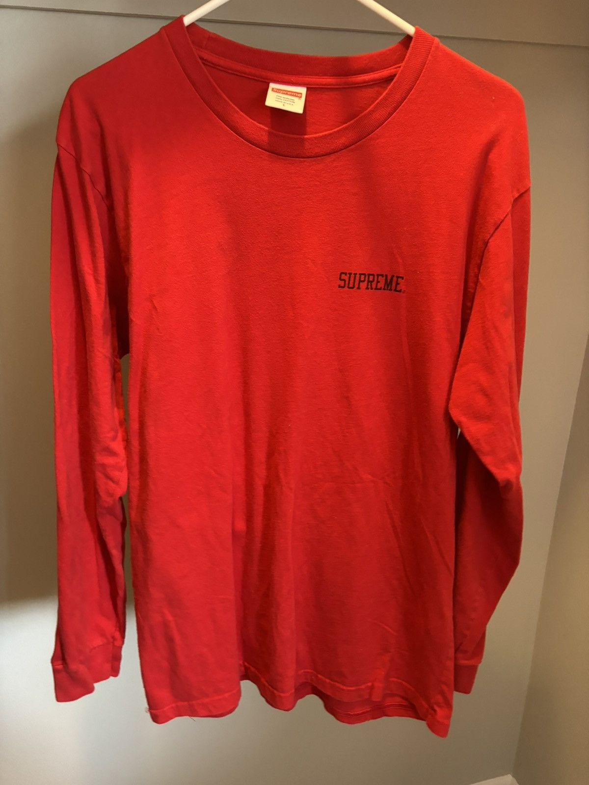 Supreme Supreme Araki Orchid LS Tee Red Size L Size US L / EU 52-54 / 3 - 1 Thumbnail