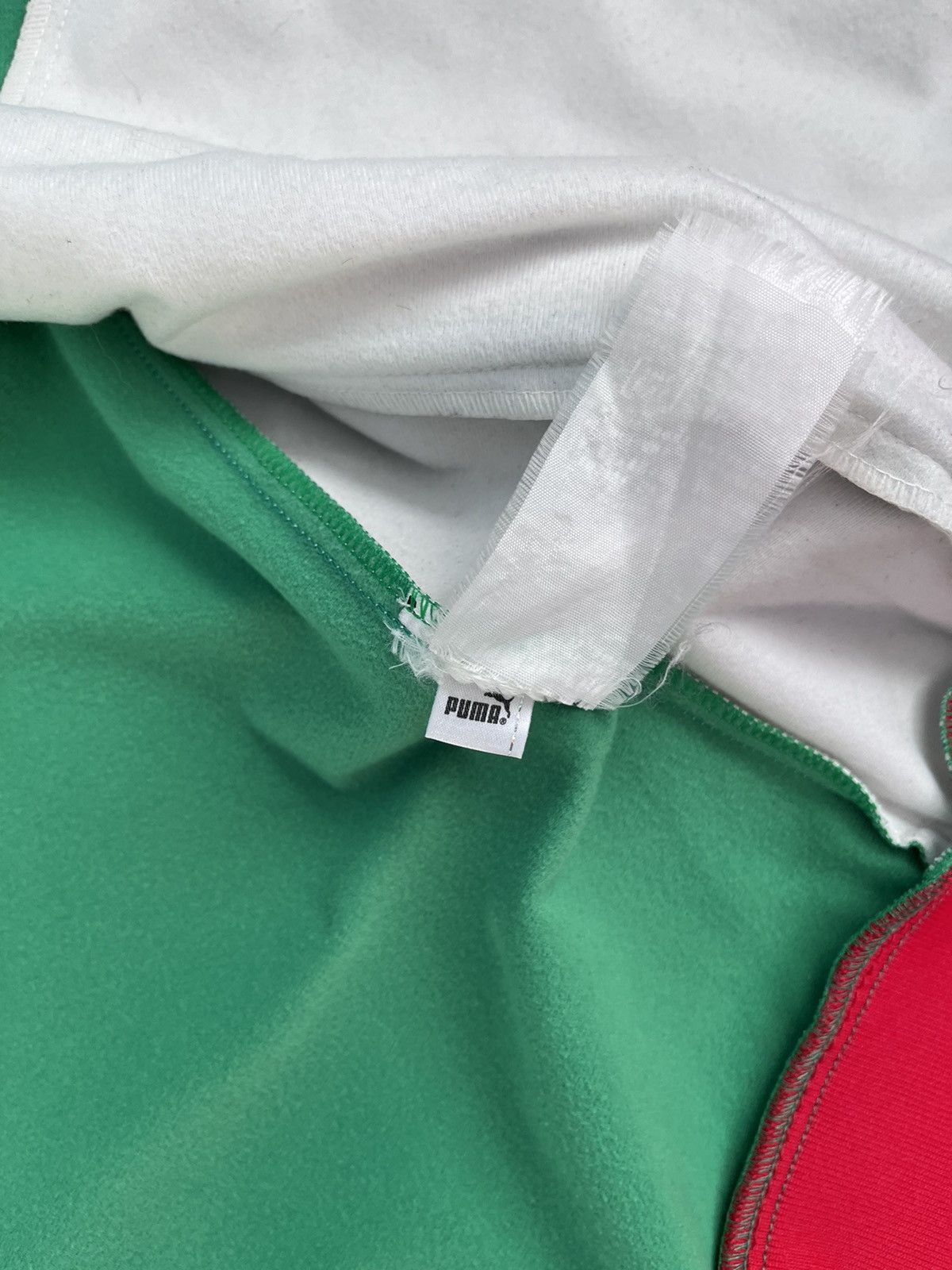 Puma Puma Italy Mens Track Jacket Hoodie Full Zip Vintage Size XL Size US XL / EU 56 / 4 - 9 Thumbnail