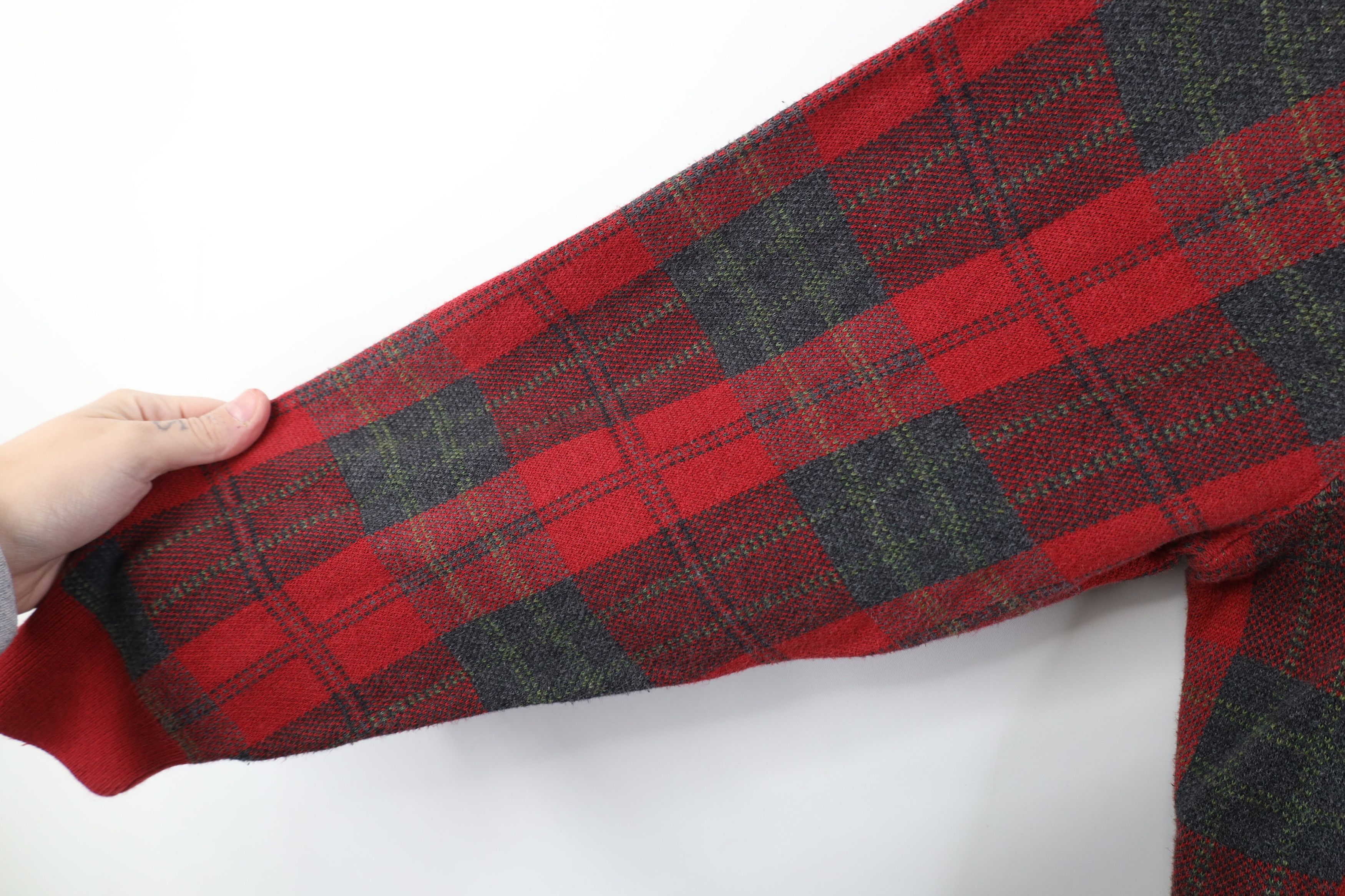Vintage Vintage 90s Streetwear Faded Knit Crewneck Sweater Red Plaid Size US XL / EU 56 / 4 - 5 Thumbnail