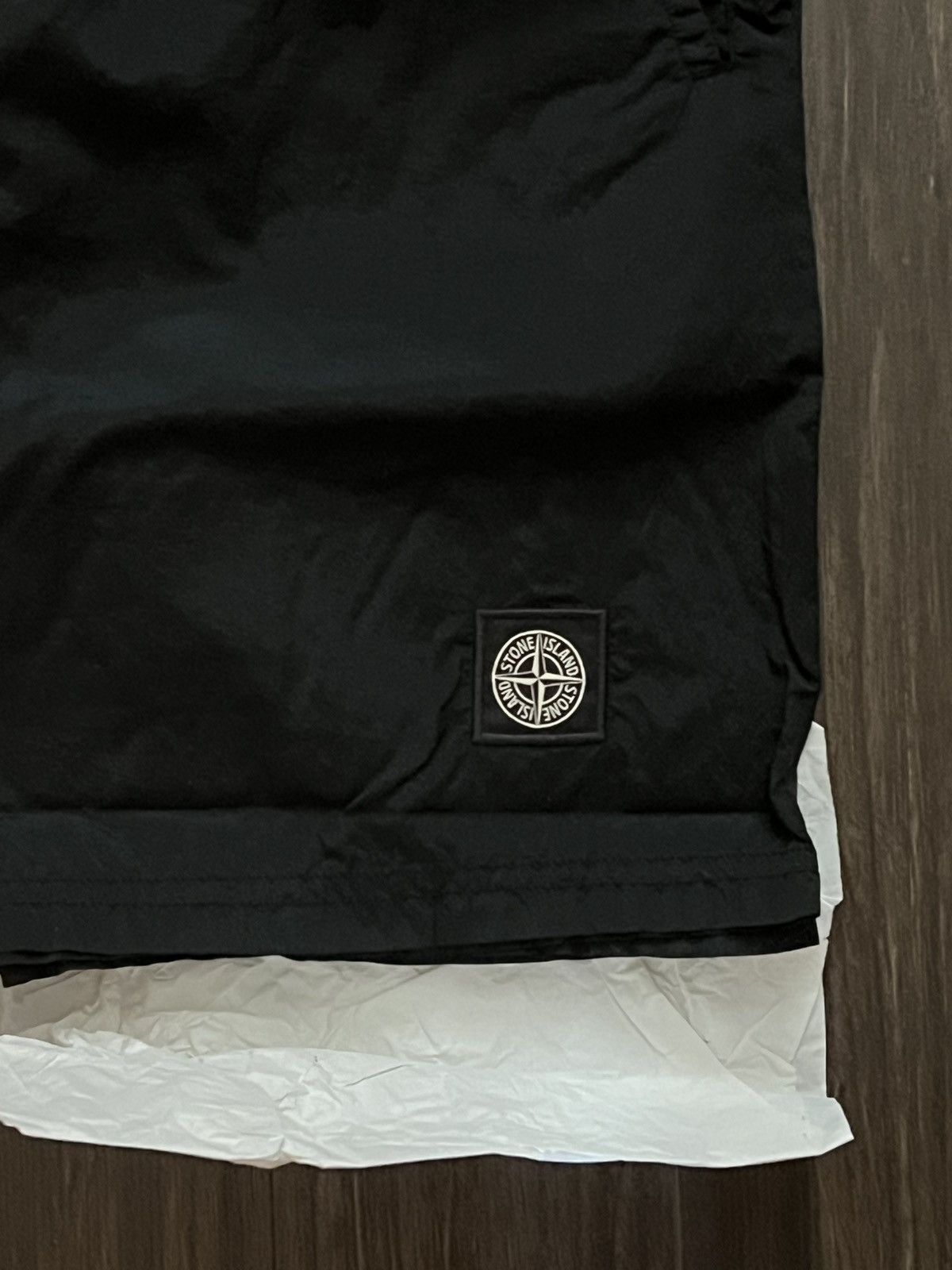 Stone Island Stone Island Metal Nylon Shorts Black L Size US 33 - 1 Thumbnail
