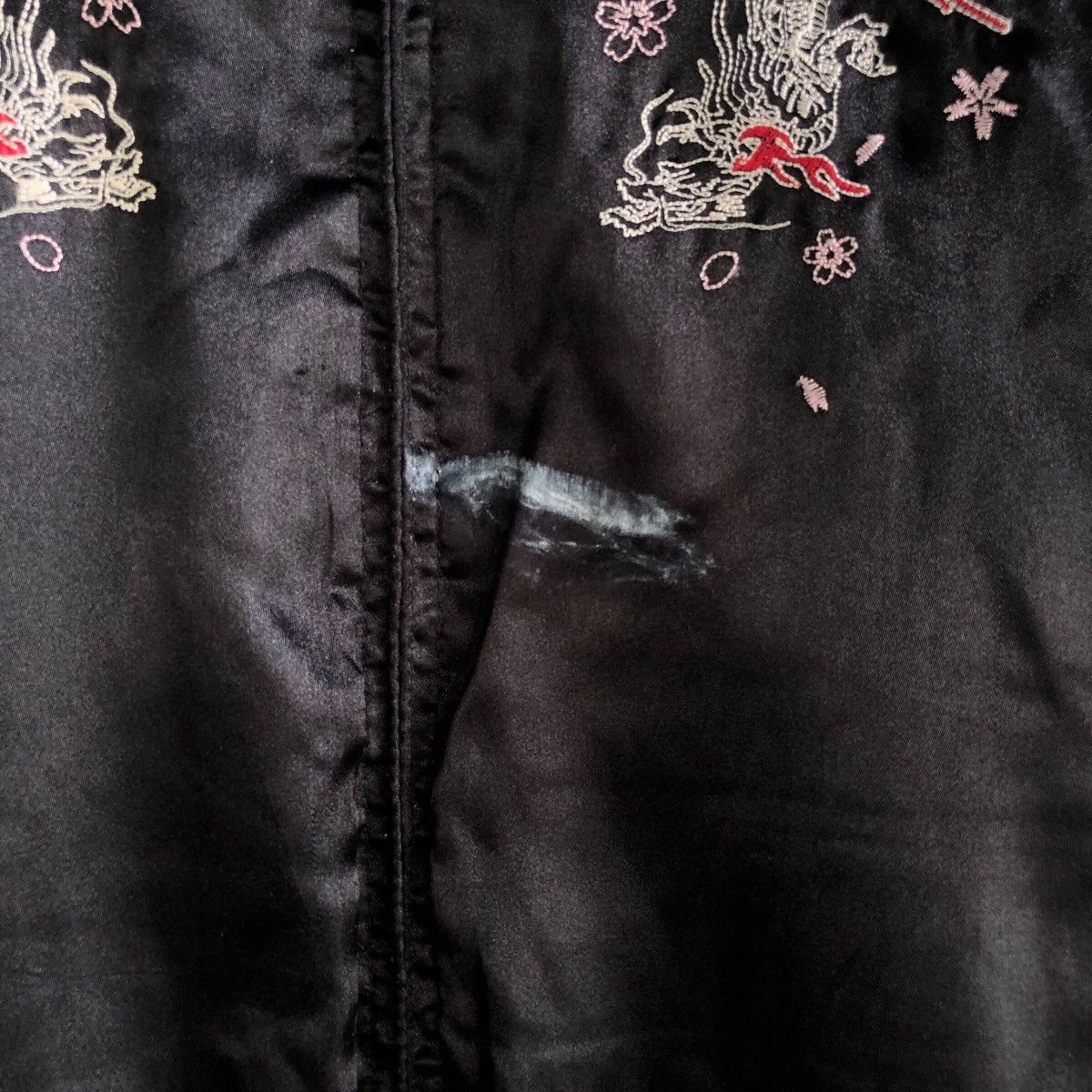 Japanese Brand × Vintage Sukajan Black Beige Vintage Embroidered Jacket Size L Size US L / EU 52-54 / 3 - 5 Thumbnail