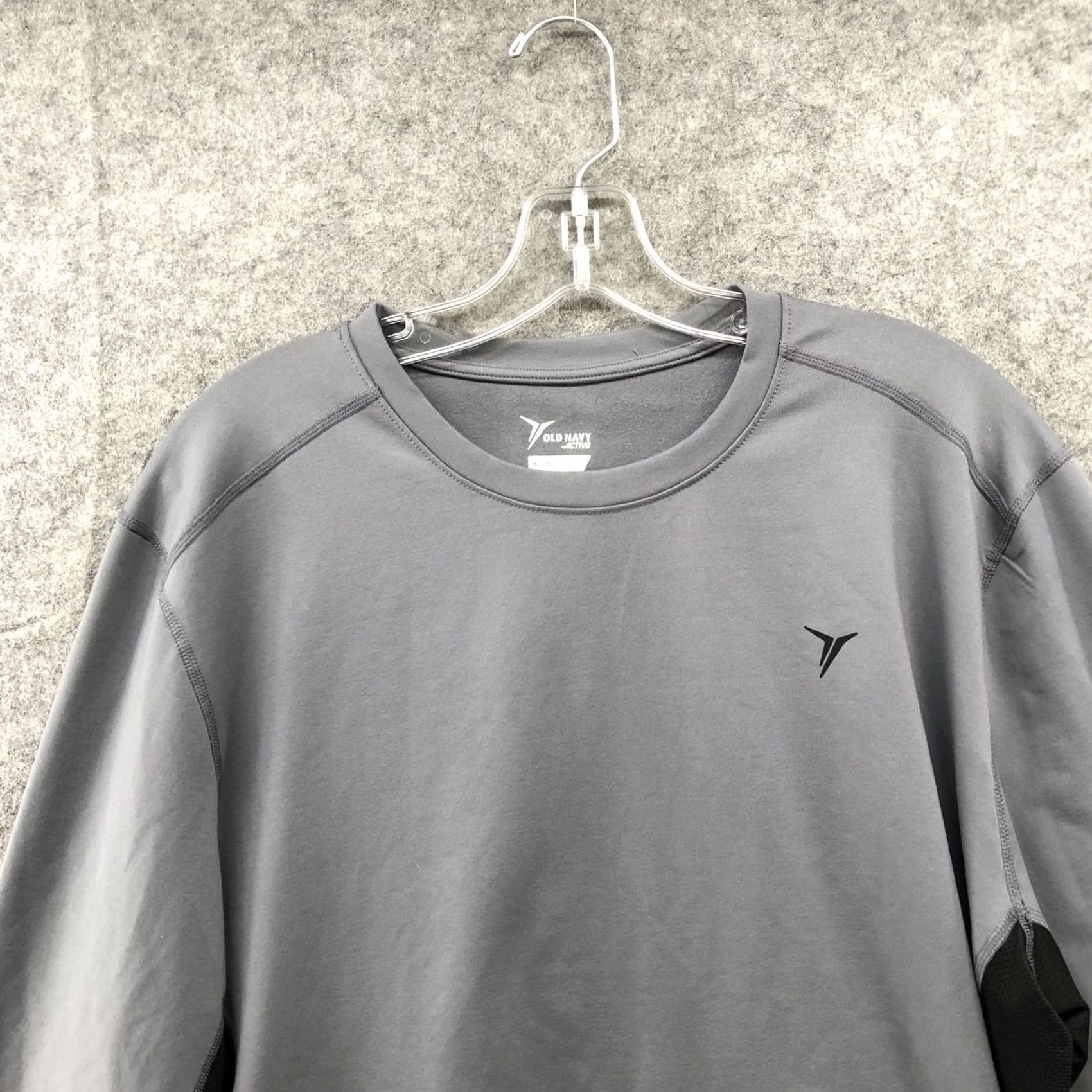 Old Navy Old Navy Active Long Sleeve Pullover Mens XL Gray Black Ventilated Fleece Lined Size US XL / EU 56 / 4 - 3 Thumbnail