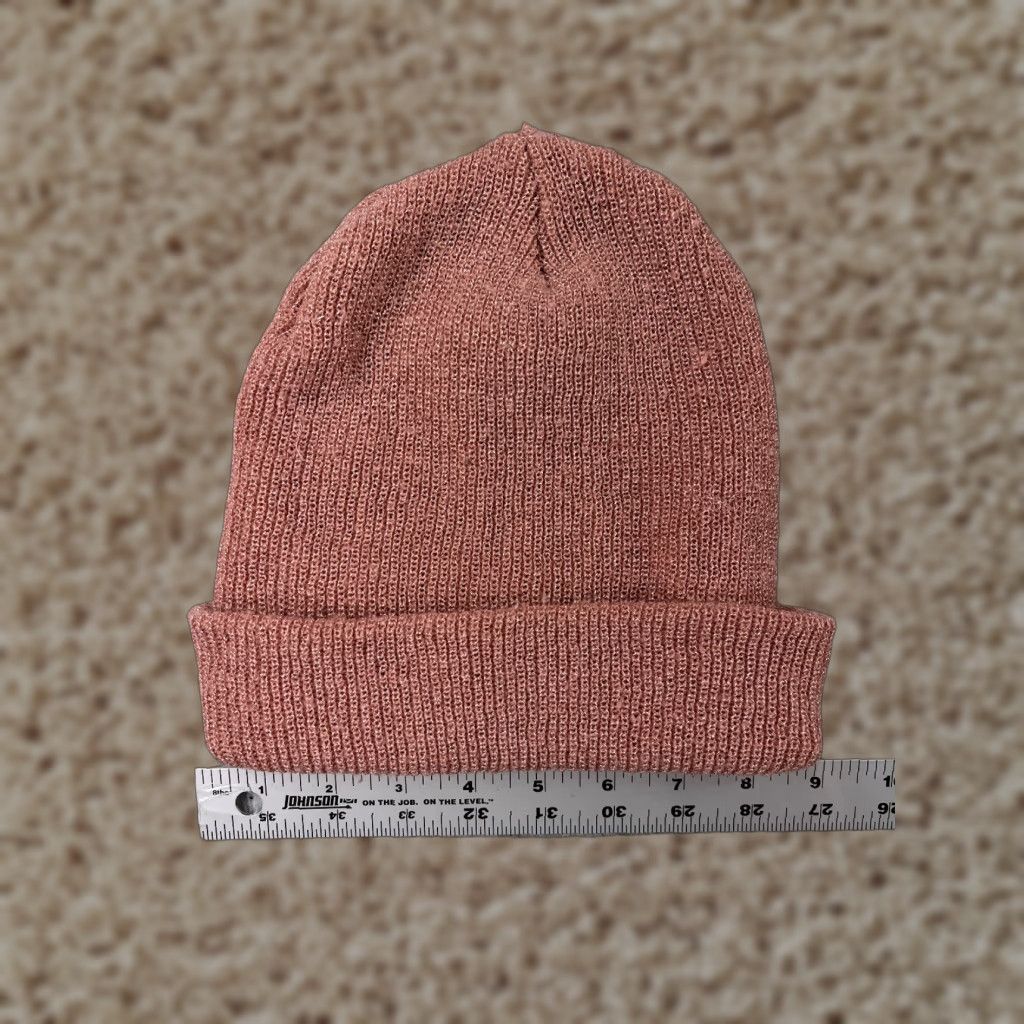 Vintage David and Young Beanie Toque Adult One Size Pink Knit Metallic Blend Sparkly Ski Solid Size ONE SIZE - 1 Thumbnail